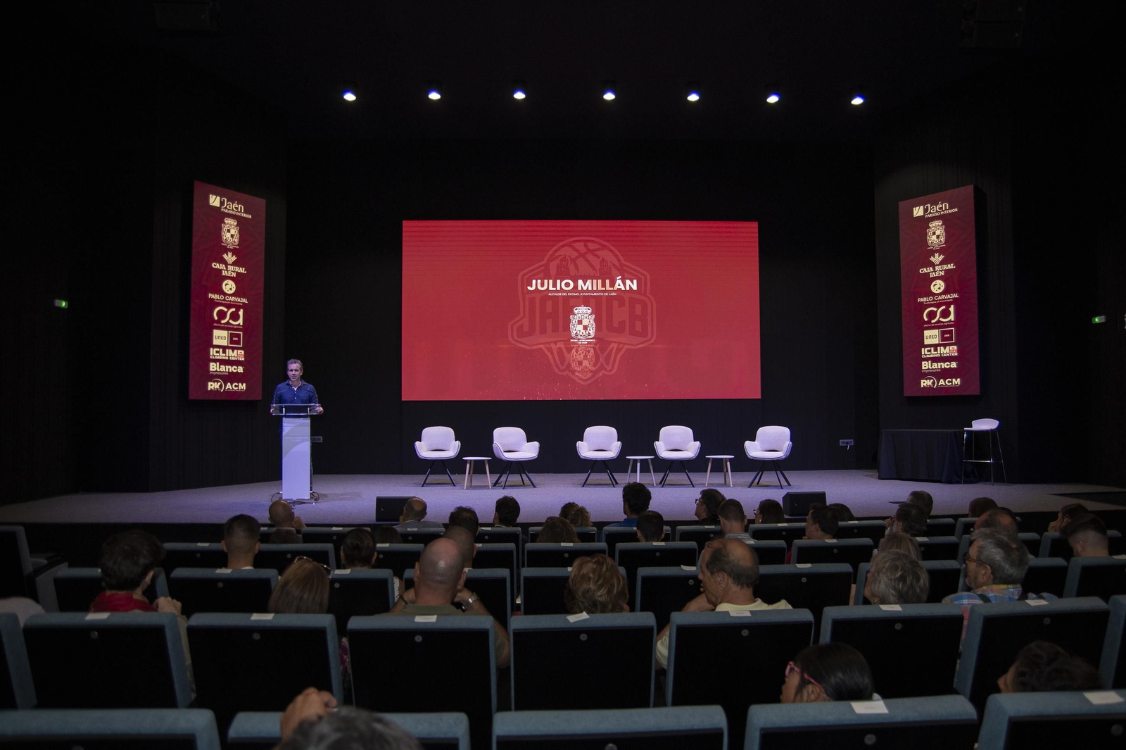 Valores y emoción en la IV Gala de Fomento del Baloncesto del Jaén CB, en imágenes