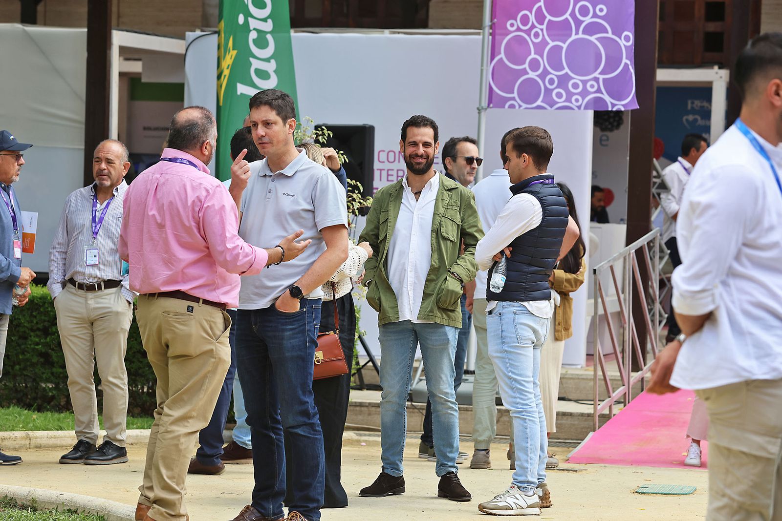 Imágenes del  IX Congreso de los frutos Rojos en la mañana de jueves