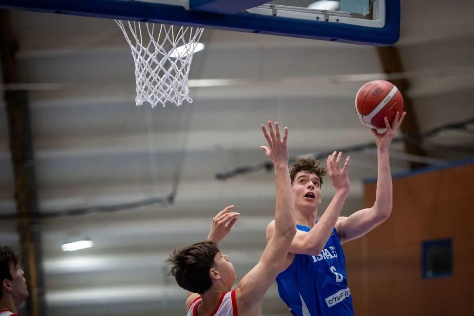 Europeo sub 18: Otro partidazo de Mario Saint Supéry, pero sin medalla