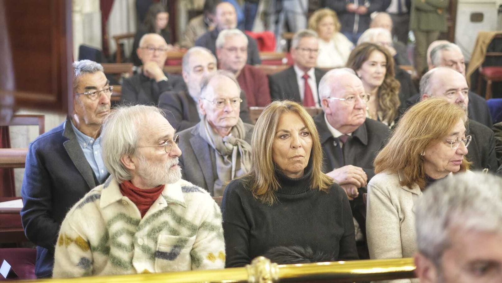 El pleno homenaje a Carlos Díaz en Cádiz, en imágenes