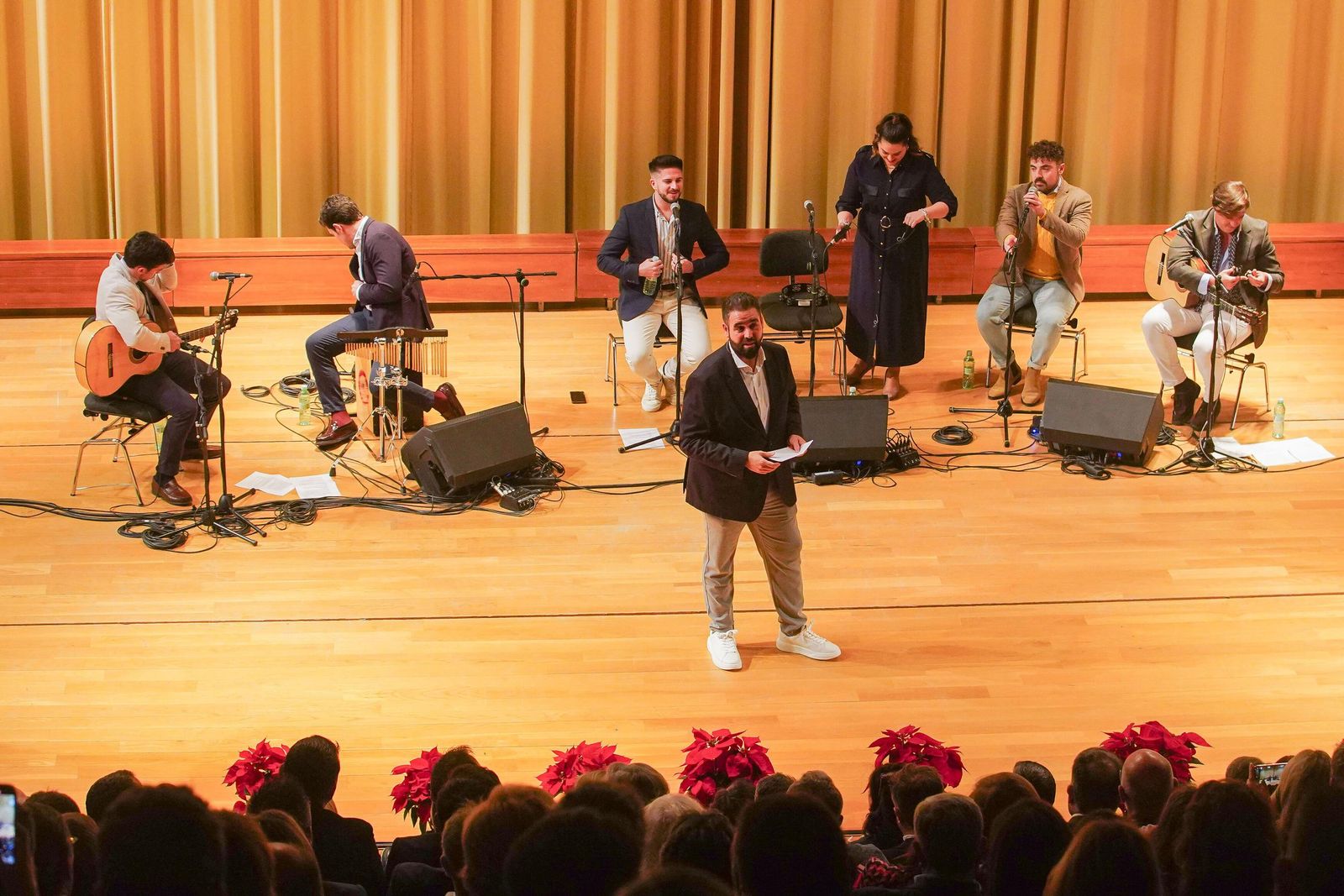 Todas las imágenes del encuentro empresarial granadino en favor de los afectados por la DANA