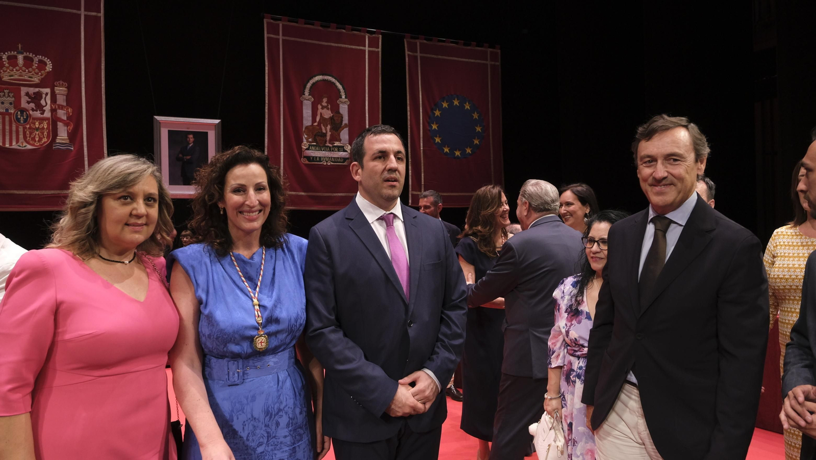 Imágenes de la constitución de la Corporación Municipal de almería, con María Vázquez como Alcaldesa