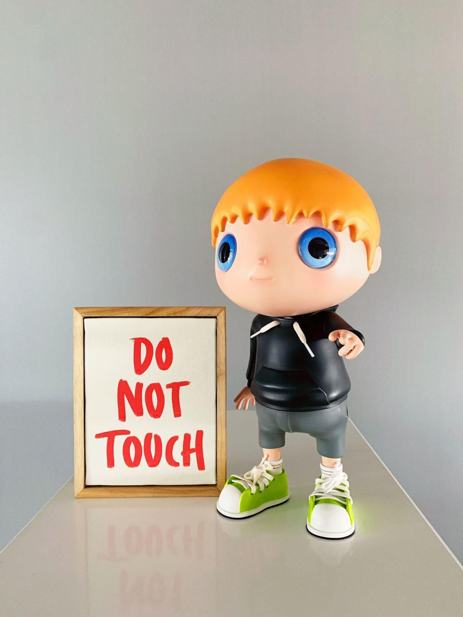 Escultura creada por Javier Calleja cuyos beneficios son destinados a la compra de mascarillas.