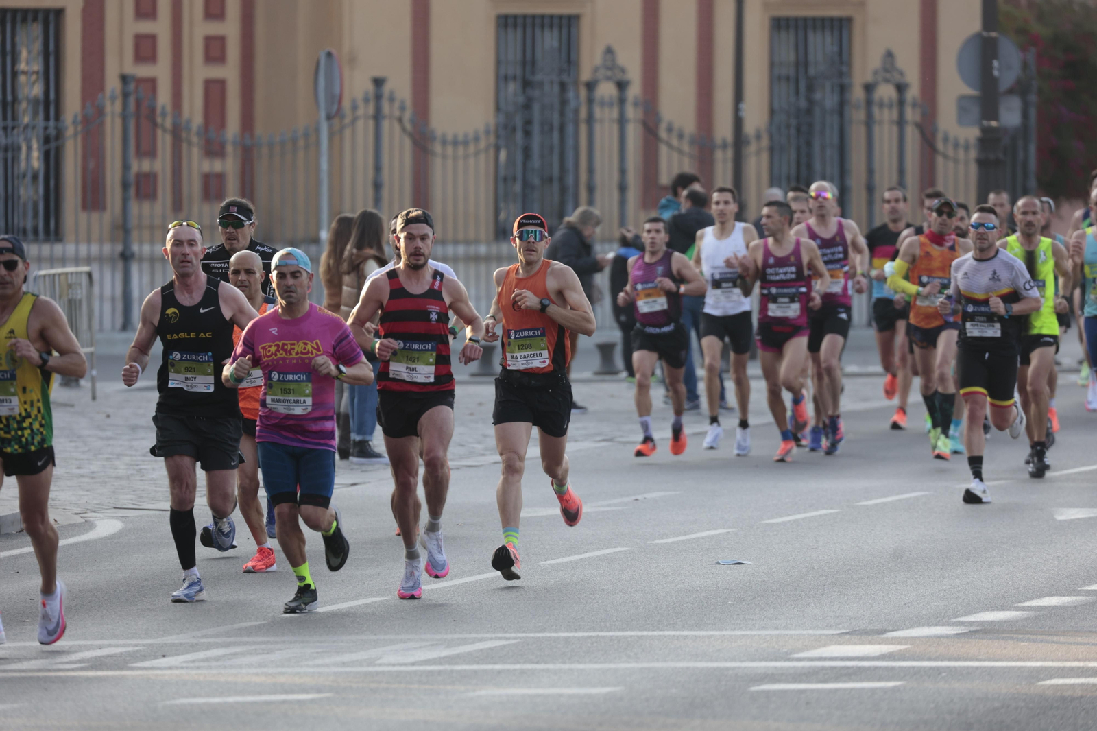 Las imágenes de la Maratón de Sevilla 2022 (7)