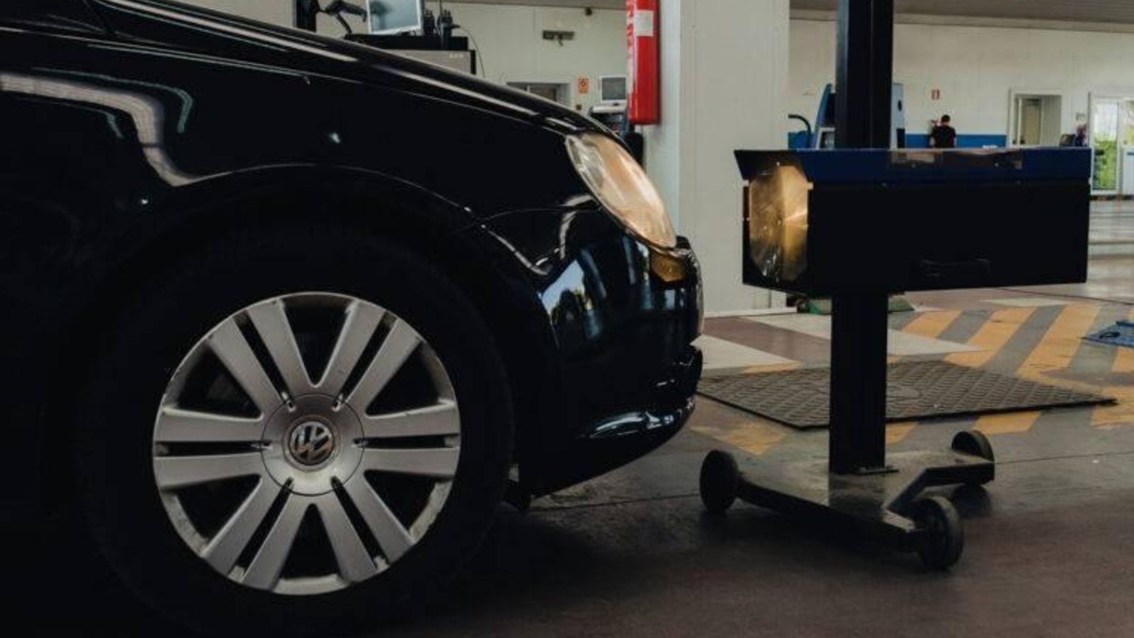 El 34 por ciento de los fallecidos en siniestros viales se producen en horas de baja visibilidad, de ahí el importante papel de mantener estos elementos en buen estado.