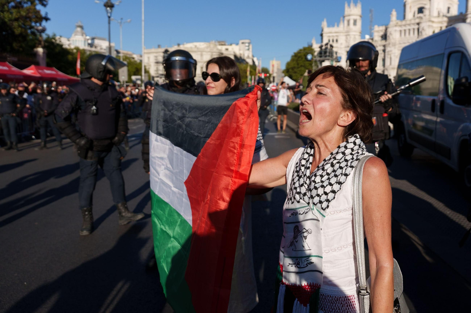 Las fotos de la protestas propalestinas que han obligado a cancelar la última etapa de la Vuelta a España