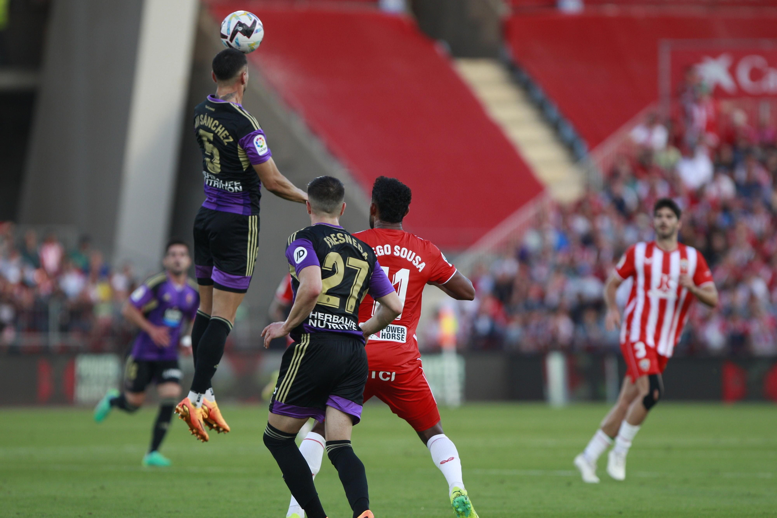 Imágenes del partido U.D. Almería-Real Valladolid C.F.