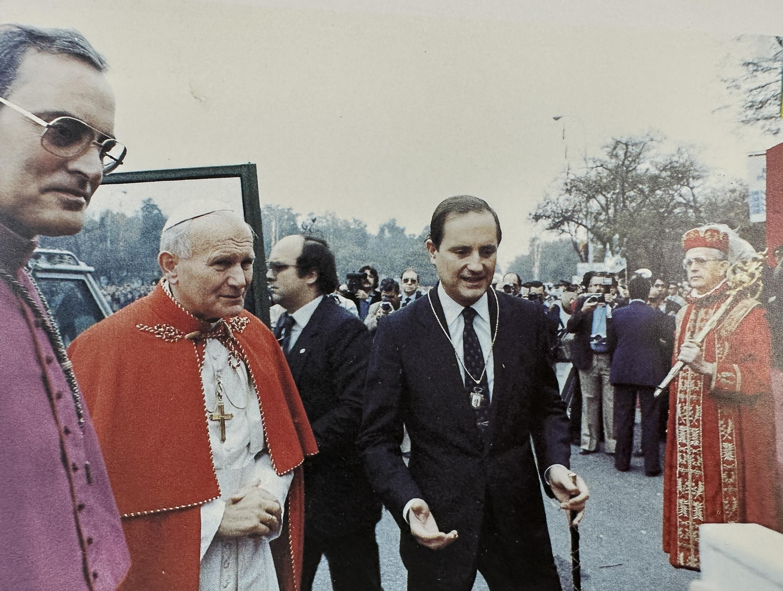 Las imágenes de la primera visita del Papa a Sevilla