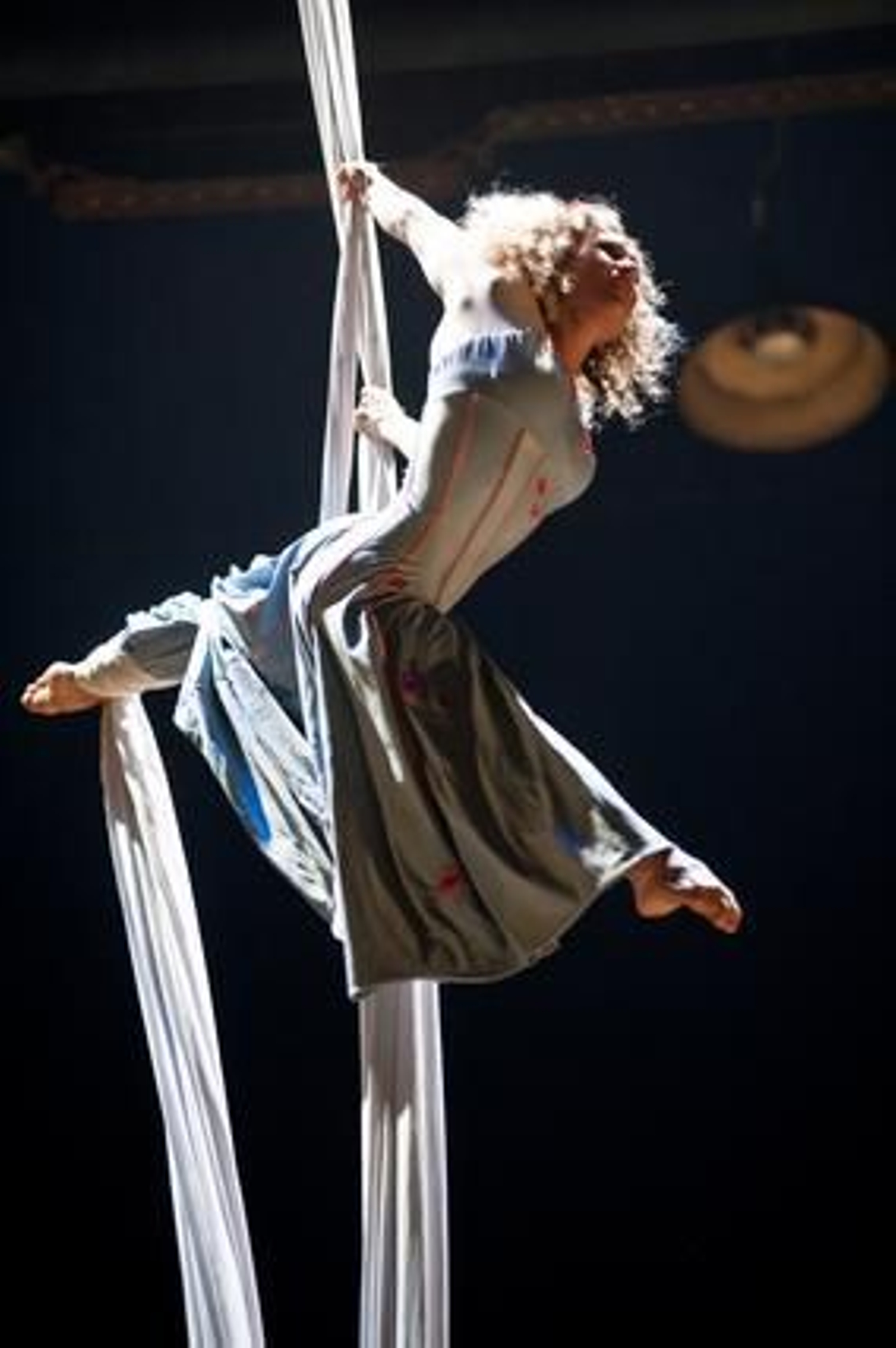 El Circo del Sol visita Sevilla el próximo 8 de septiembre con su nuevo espectáculo Corteo, que ya ha sido visto en 34 ciudades por más de cinco millones de espectadores.