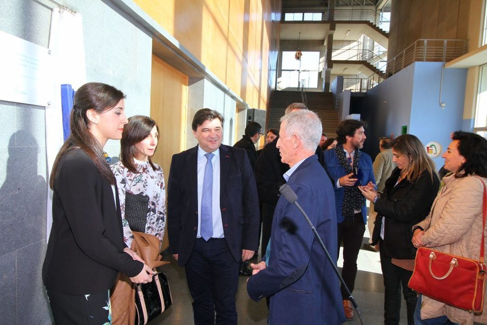 Inaugurado el nuevo nombre del Palacio de Deportes Carolina Marín