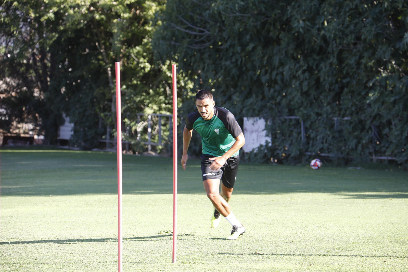 El primer entrenamiento de Recio con el Córdoba CF, en imágenes