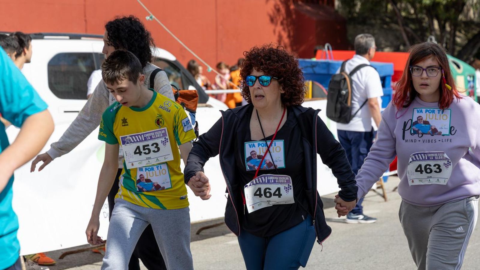 La carrera escolar de “La Gloria” que aúna inclusión y solidaridad, en imágenes