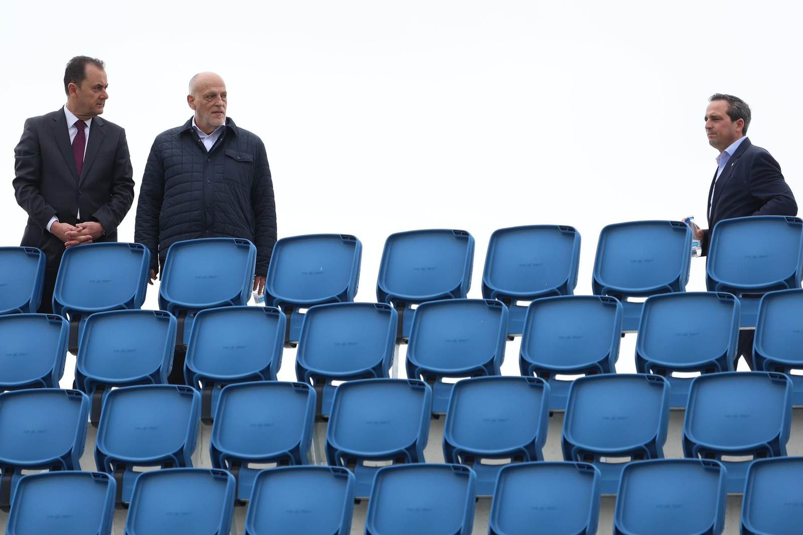 La visita de Javier Tebas a la Ciudad Deportiva del Málaga CF, en fotos