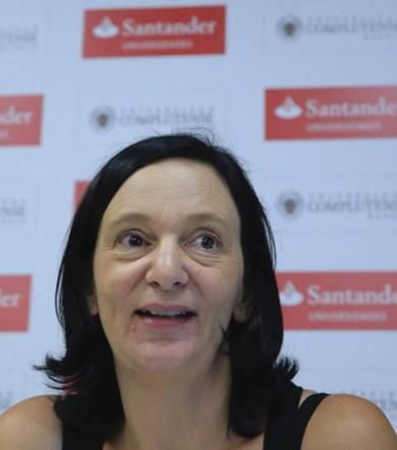 Podemos reconoce que el desencanto por la "parálisis" política le perjudica