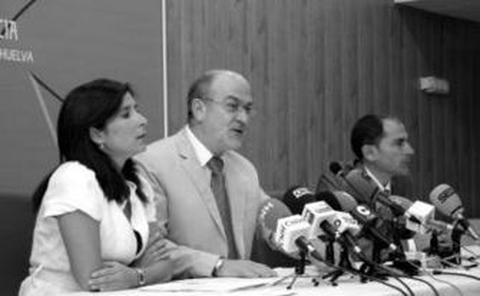 Esperanza Cortés, Manuel Alfonso Jiménez y Miguel Ángel Domínguez.