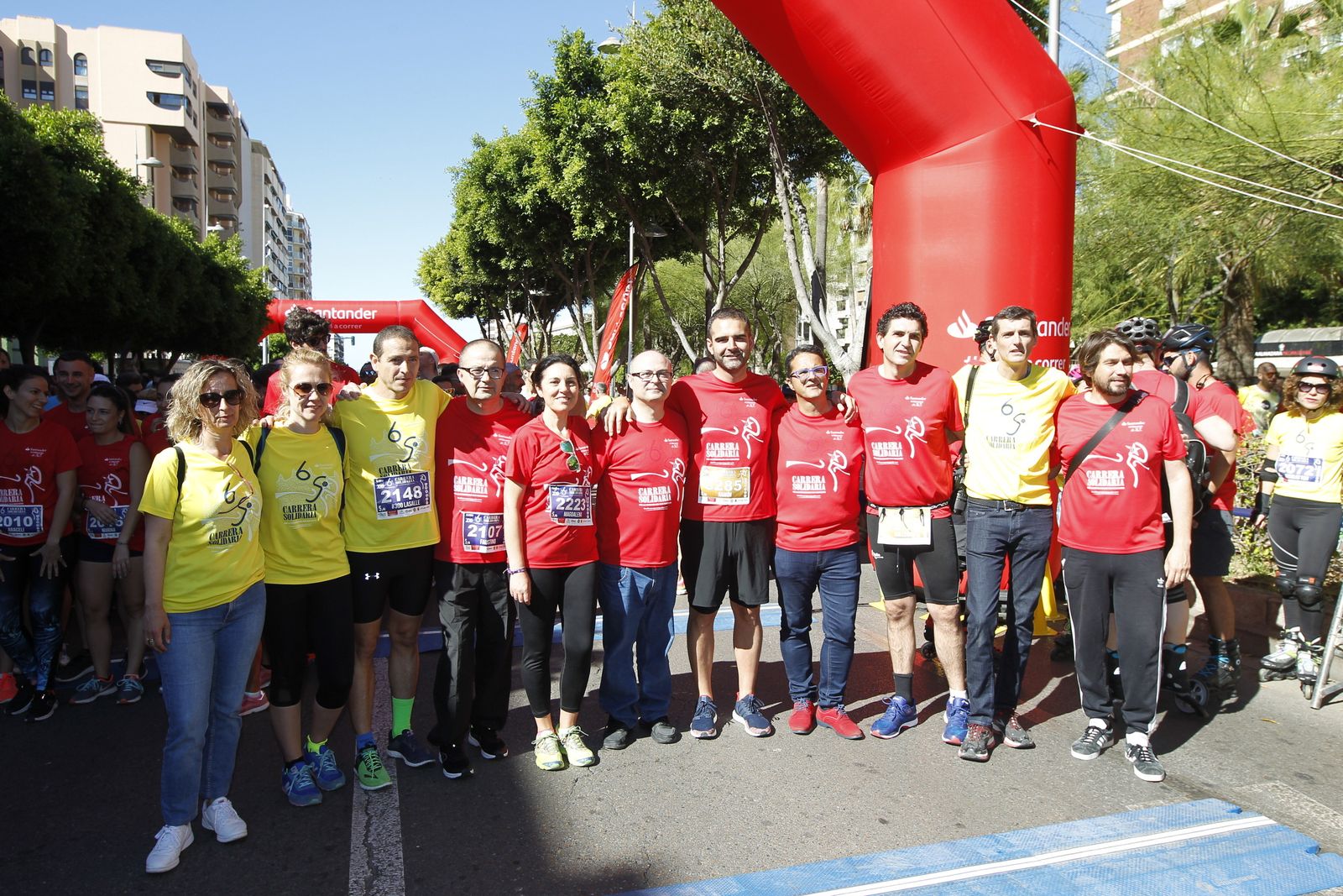 Fotogalería carrera atletismo popular enfermedades poco frecuentes. La Salle Almería