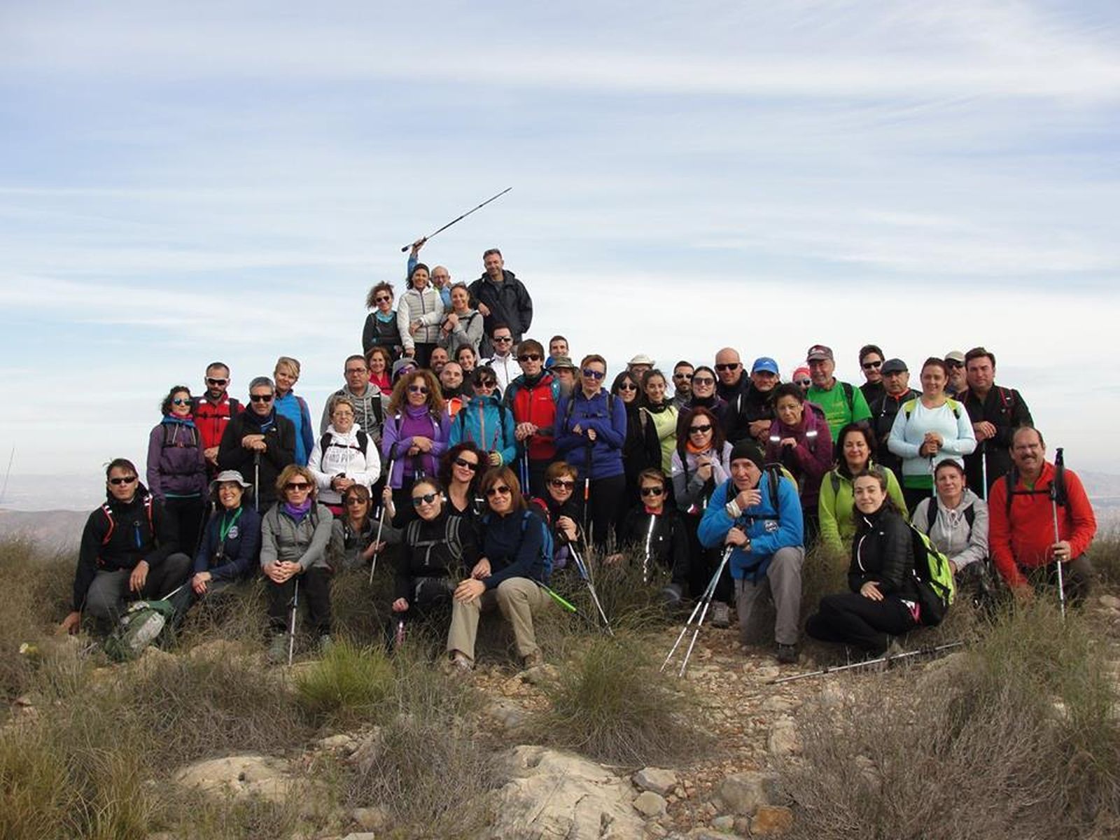 En esta nueva salida de senderismo participaron 54 senderistas.