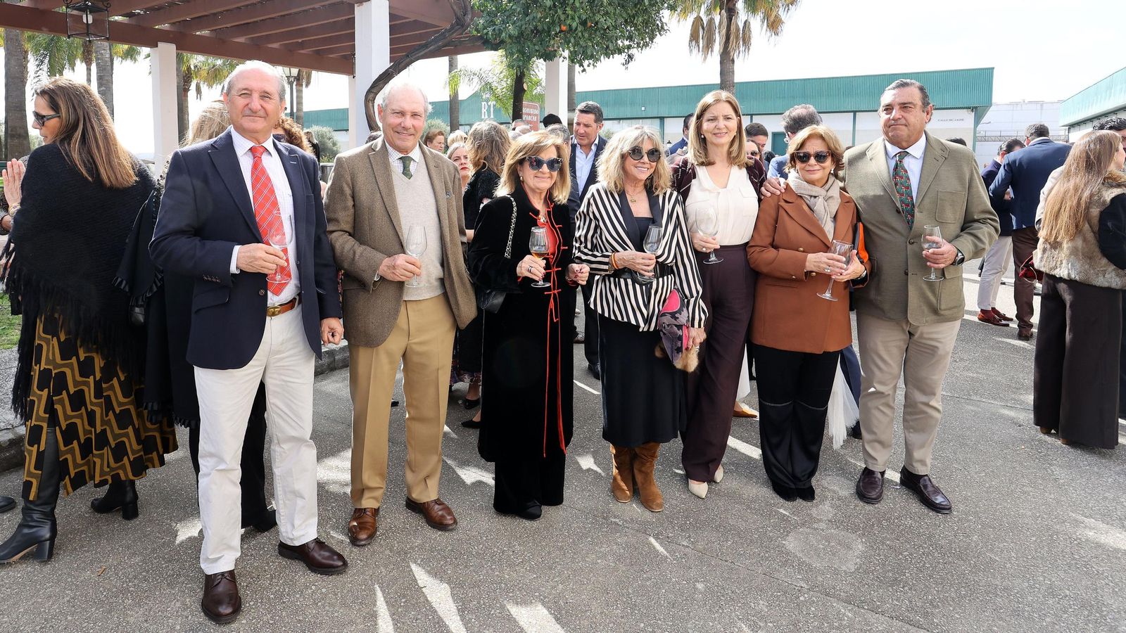 II Almuerzo Solidario de la Guardia Romana de la Hermandad del Transporte en Jerez