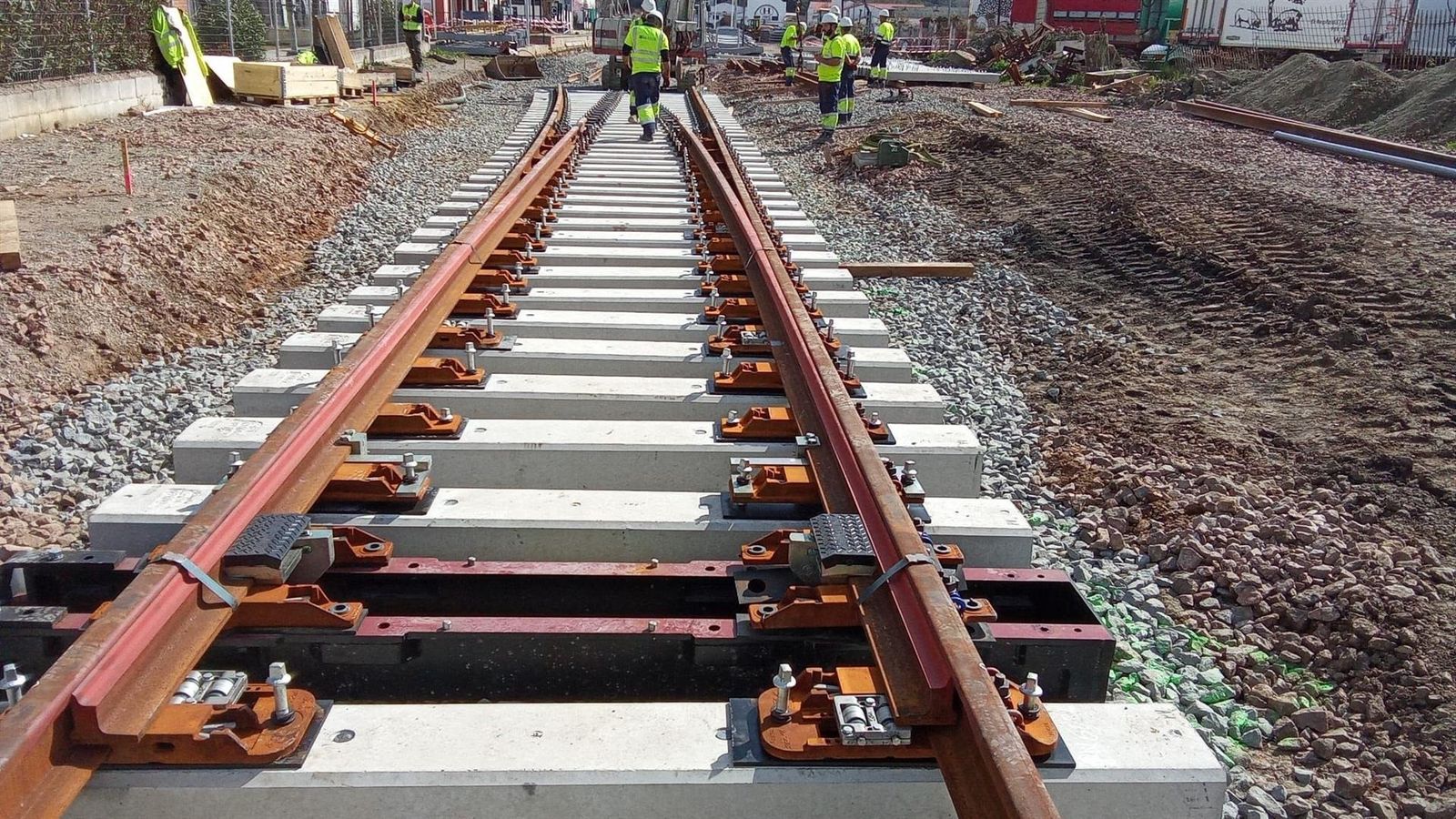 Línea de tren Huelva-Zafra