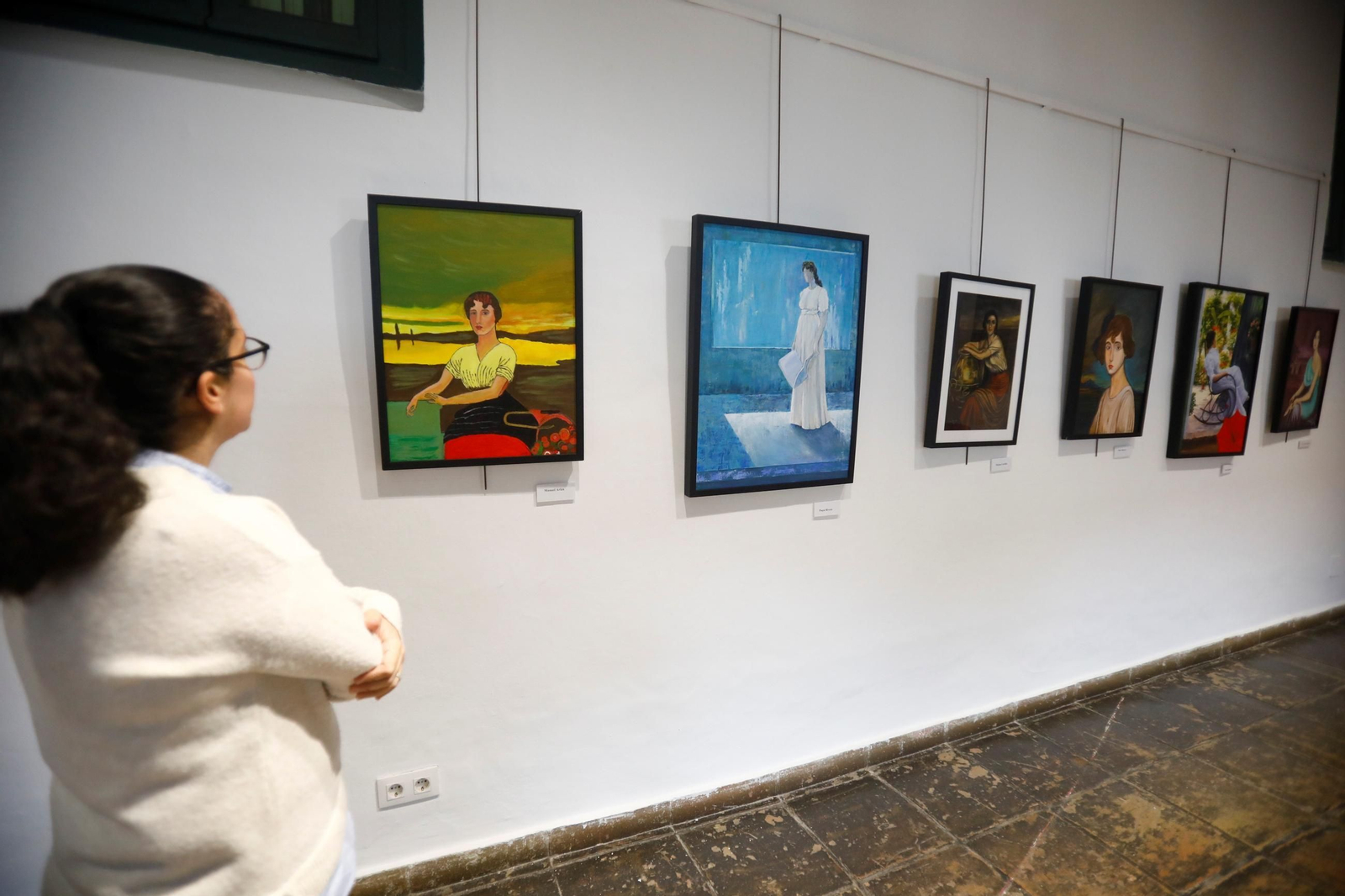 La exposición que homenajea a la figura de Julio Romero de Torres, en imágenes
