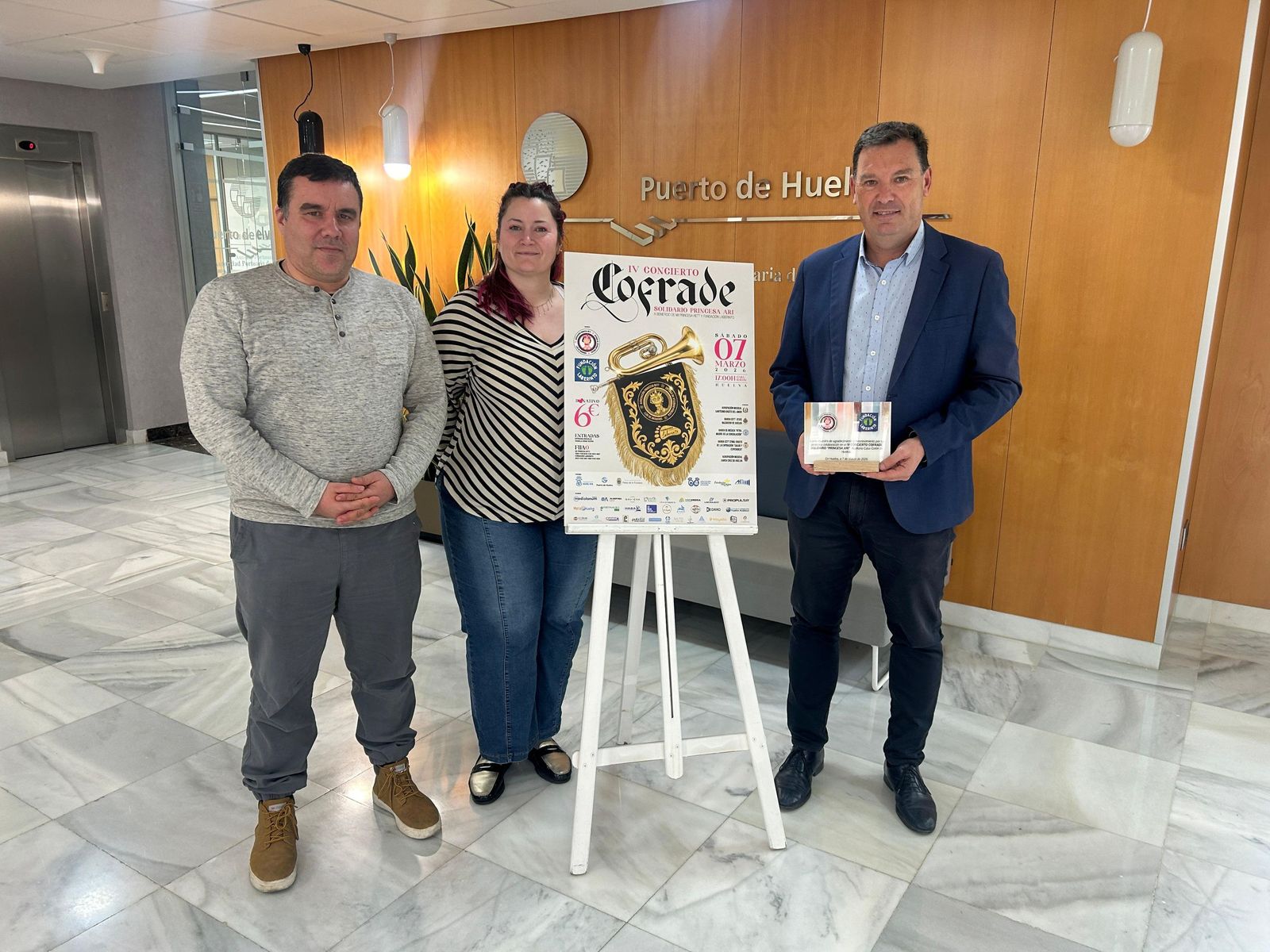 FOTO PUERTO CONCIERTO SOLIDARIO