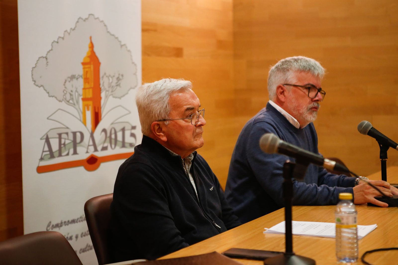 Conferencia del padre Pedro Gómez sobre Jesús de Nazaret, en imágenes