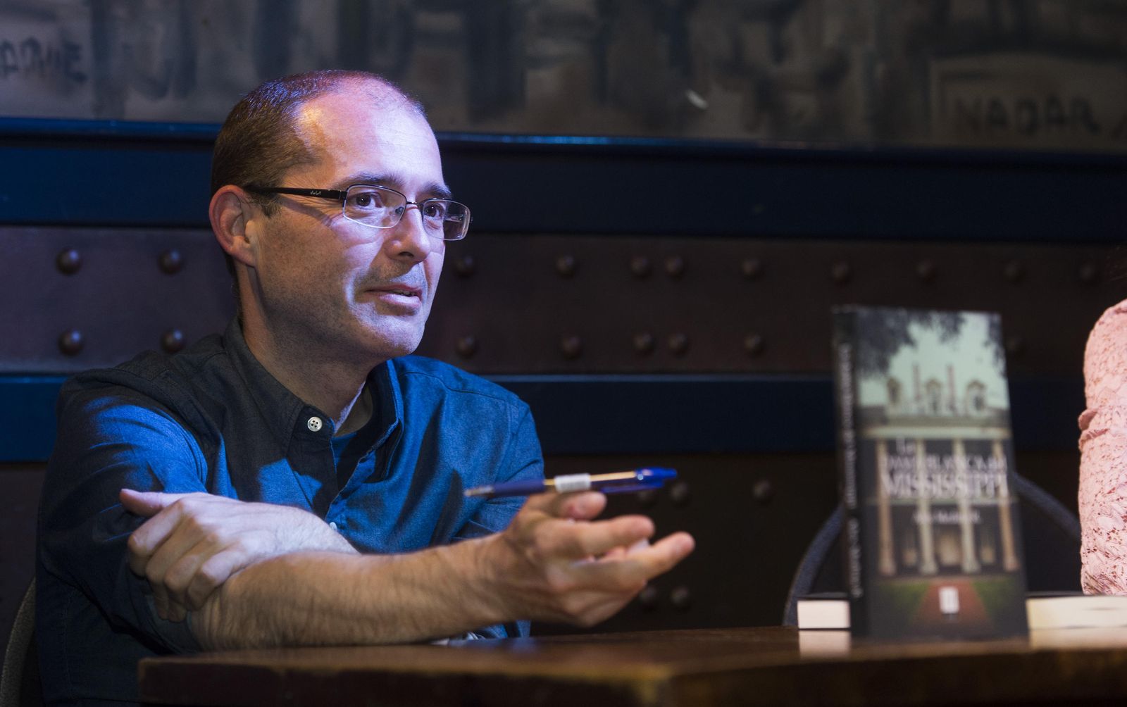 El escritor isleño Álex Medina.