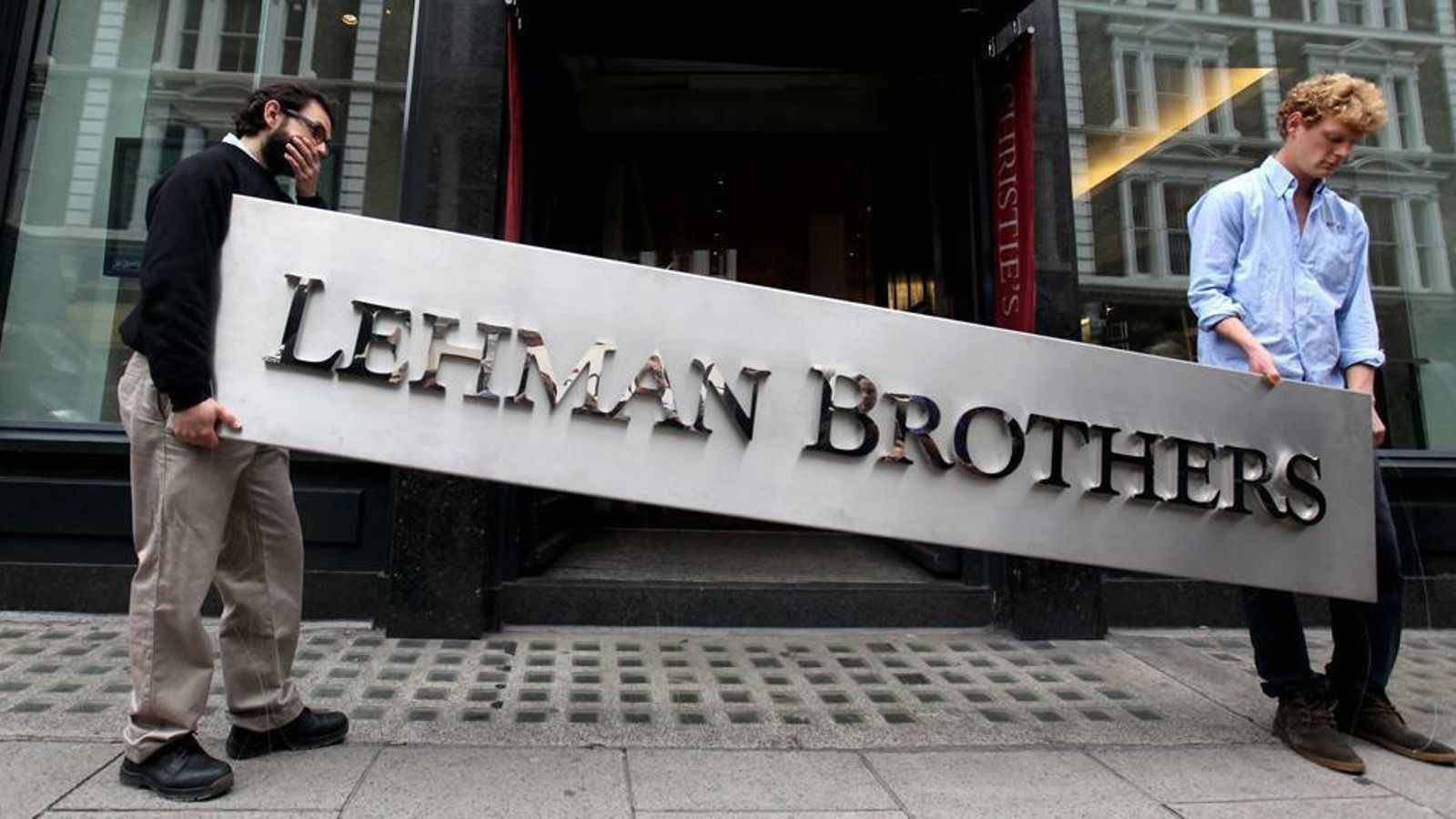 Lehman Brothers ha conseguido rehacerse y pagar sus deudas.