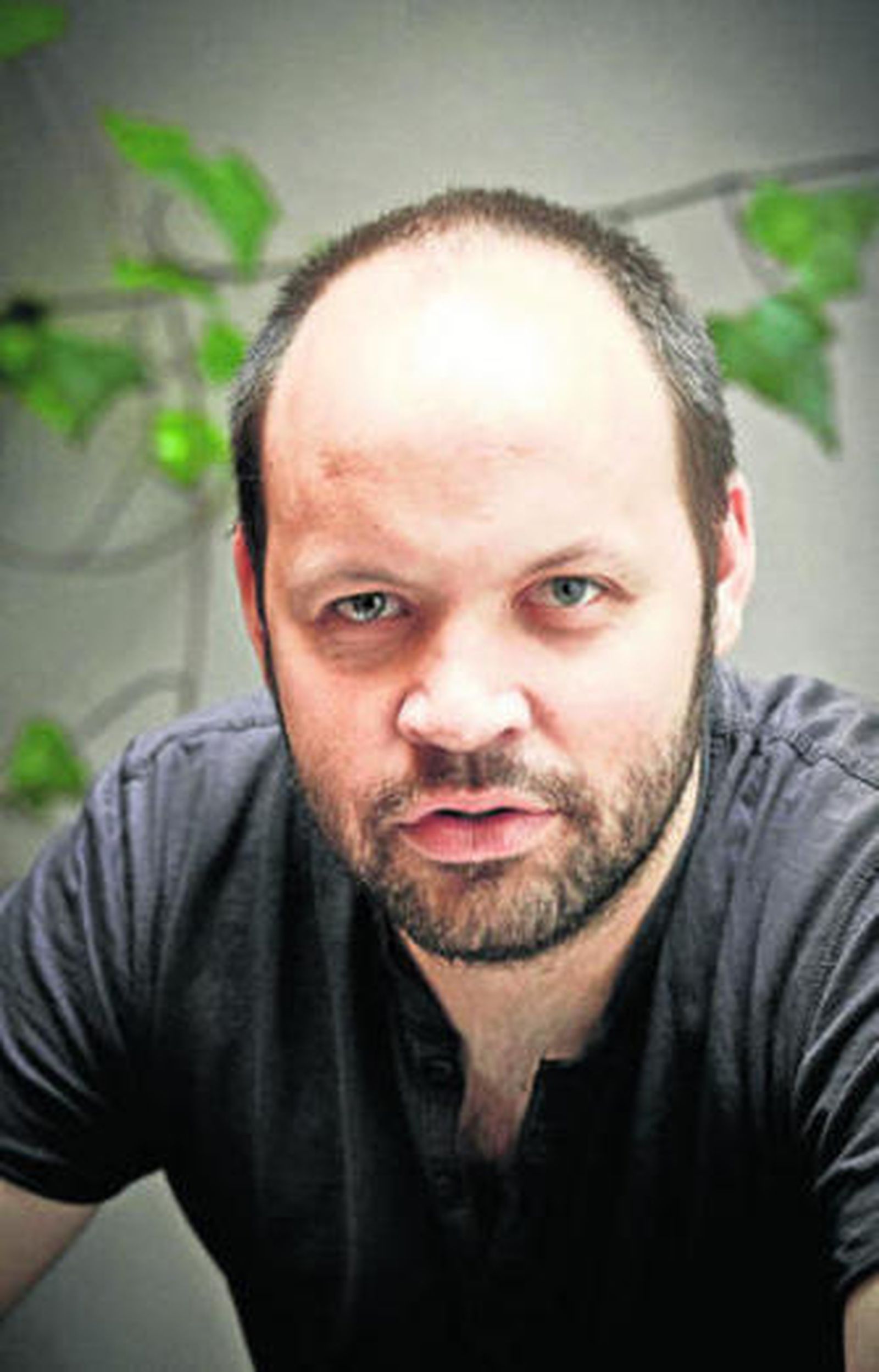 Miguel Noguera acaba de publicar 'Ultraviolencia' (Blackie Books).