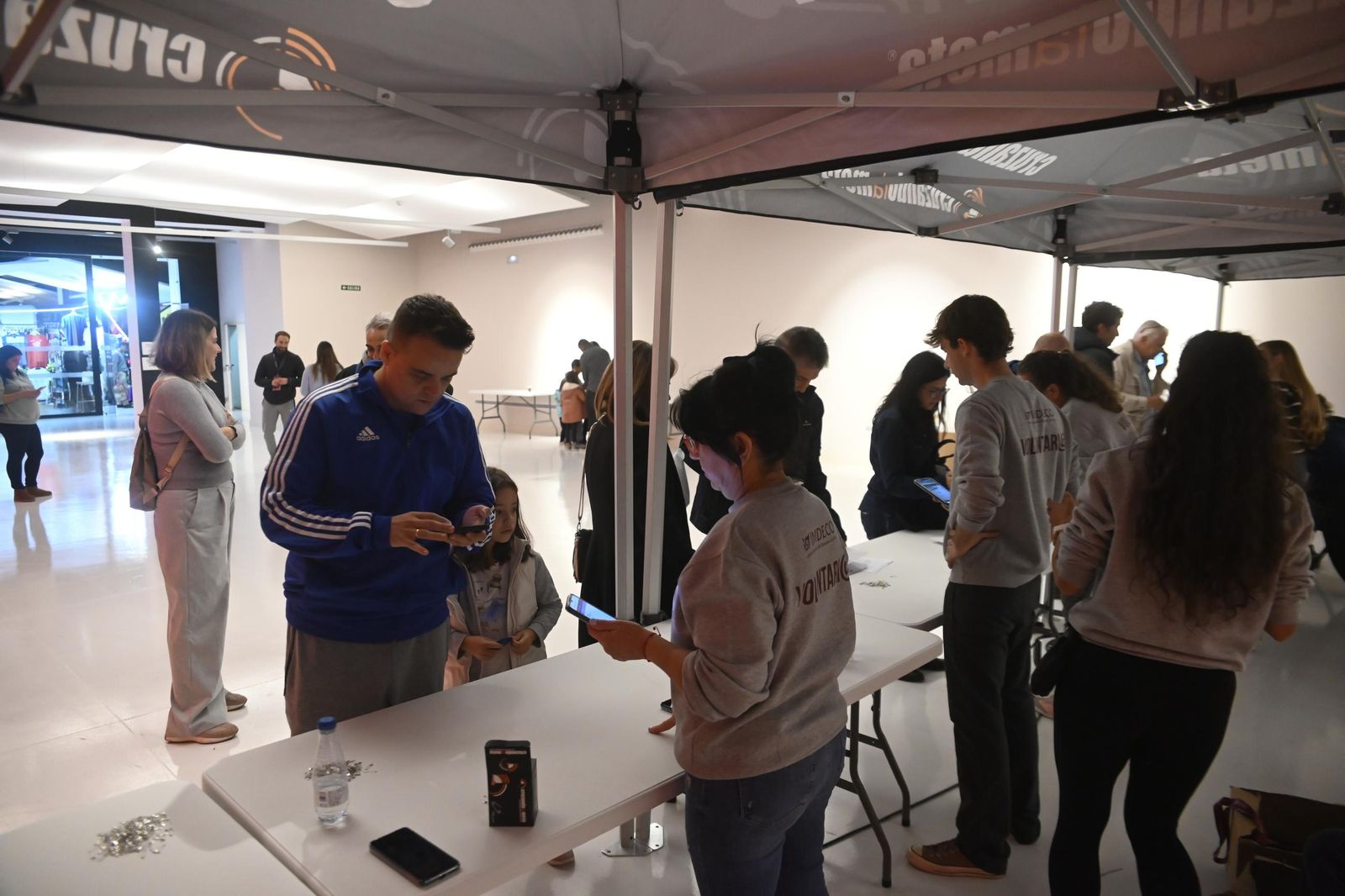 Las mejores fotos de la feria del corredor de la Media Maratón de Córdoba 2024