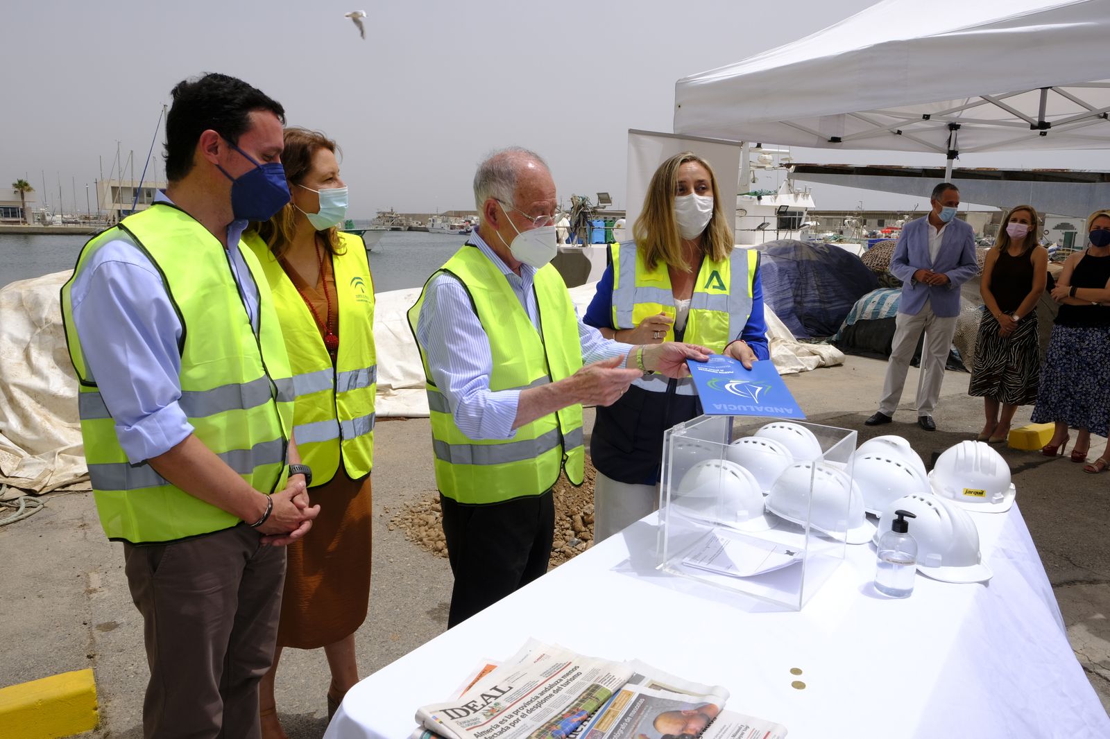 Primera piedra de la nueva lonja del Puerto Pesquero de Roquetas de Mar