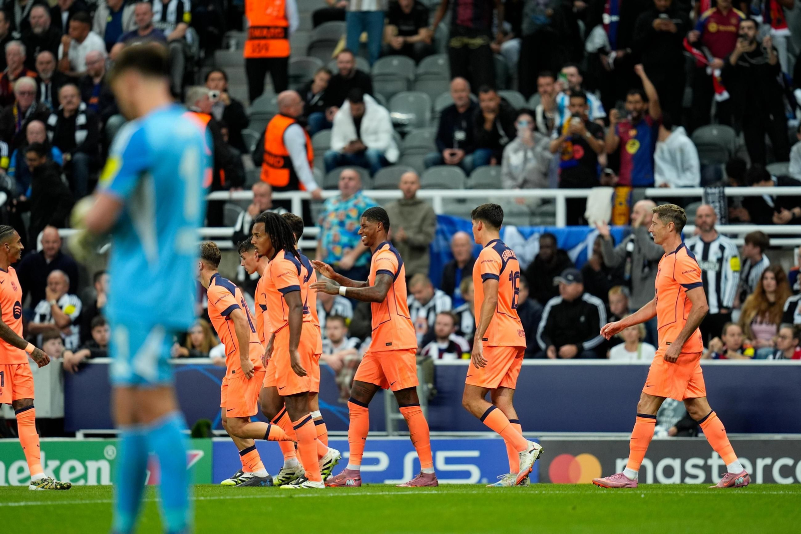 Las fotos del Newcastle-Barcelona