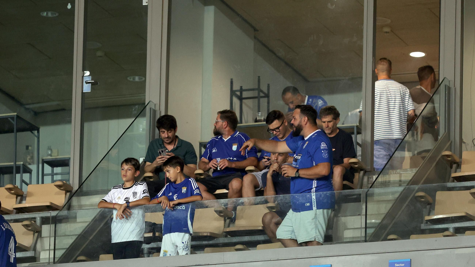 Búscate en el Trofeo Feria de la Vendimia entre el Xerez CD contra el Juventud Torremolinos en Chapín