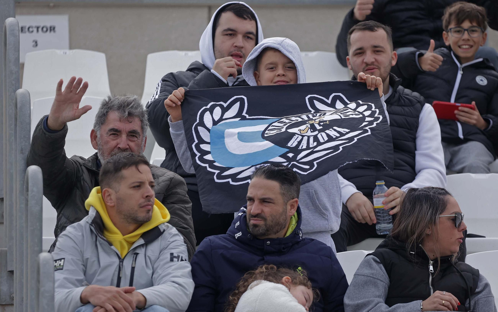 Búscate en el Ciudad de La Línea durante el Balona - Recreativo de Granada de Segunda Federación