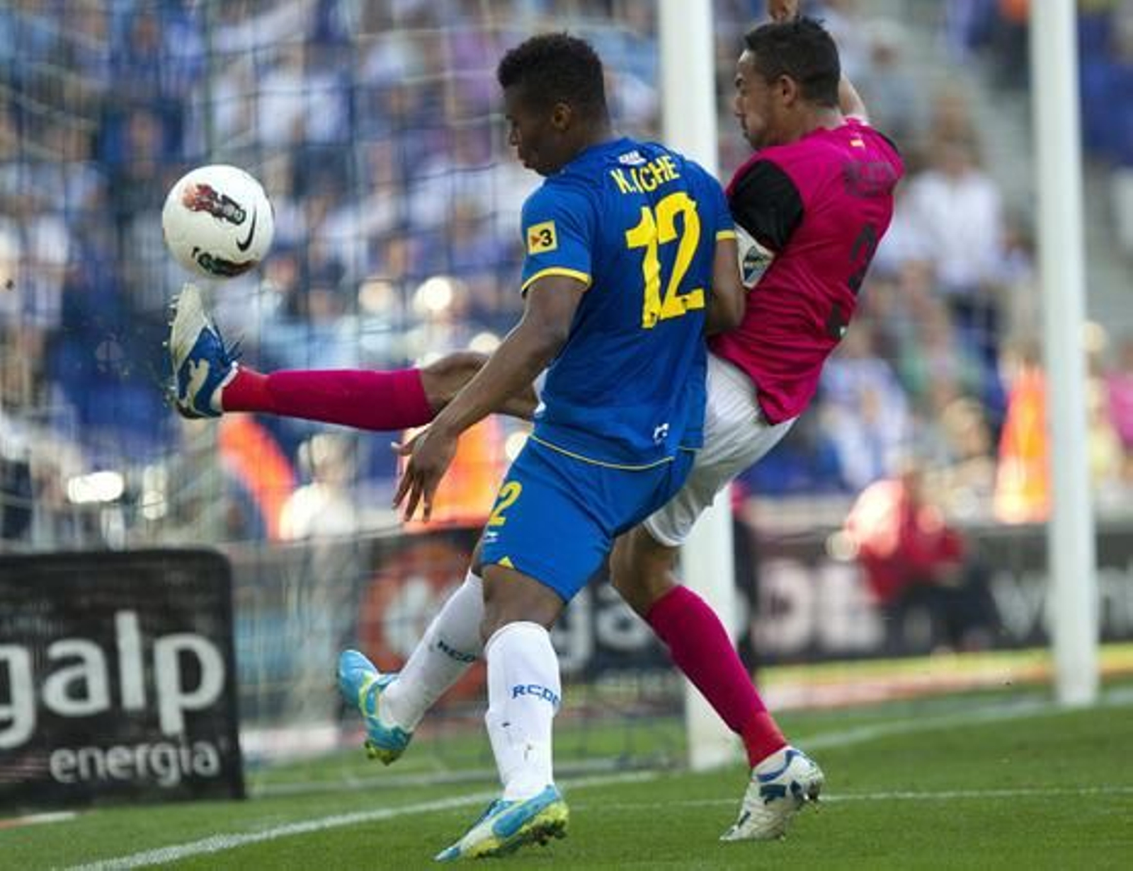 El Málaga remonta un partido, esta vez uno que se había puesto muy complicado, para igualar con el Valencia en la tercera plaza.  


Foto: EFE