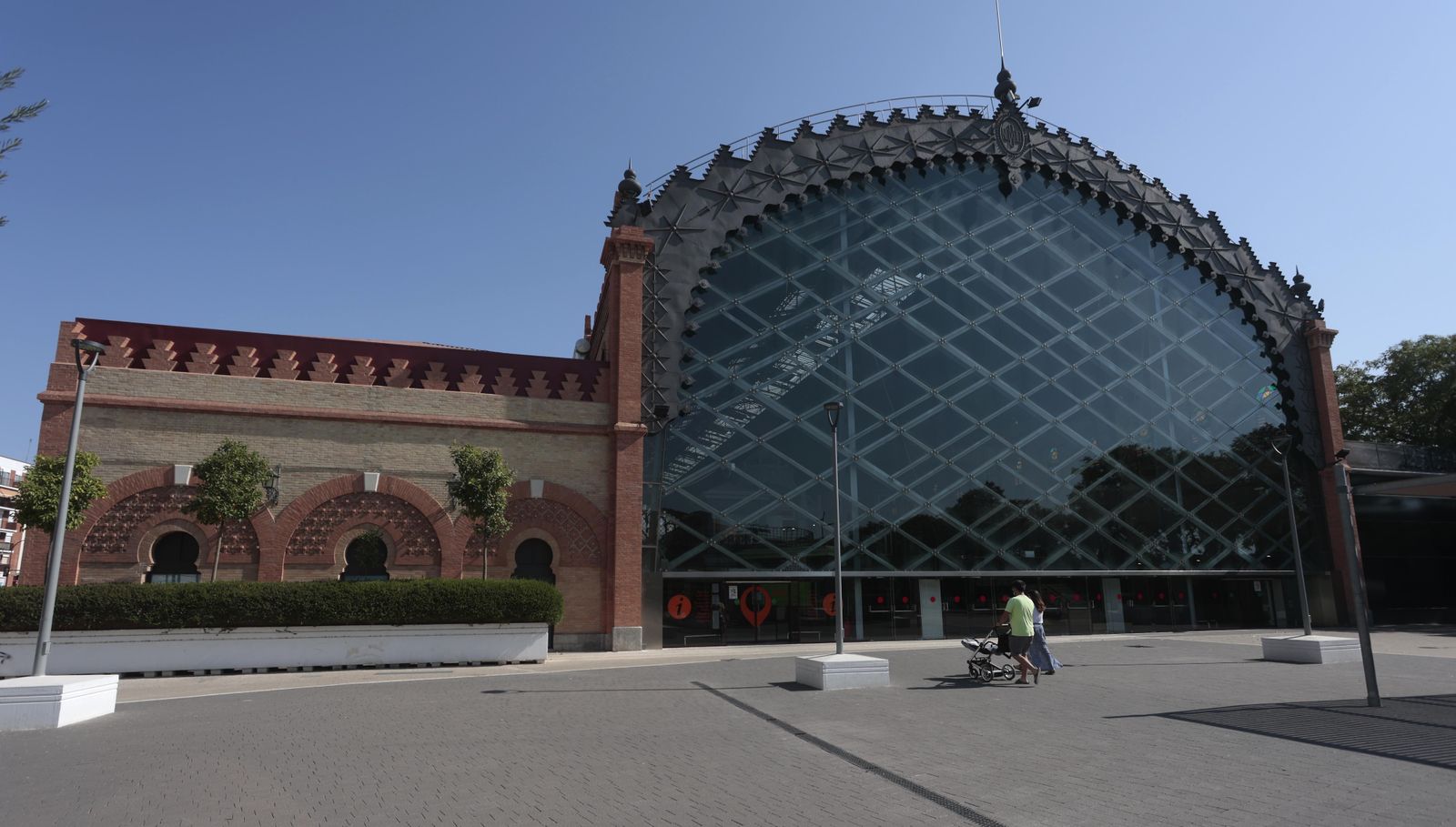 Fotos: Así luce el exterior de Plaza de Armas tras acabar los trabajos de conservación