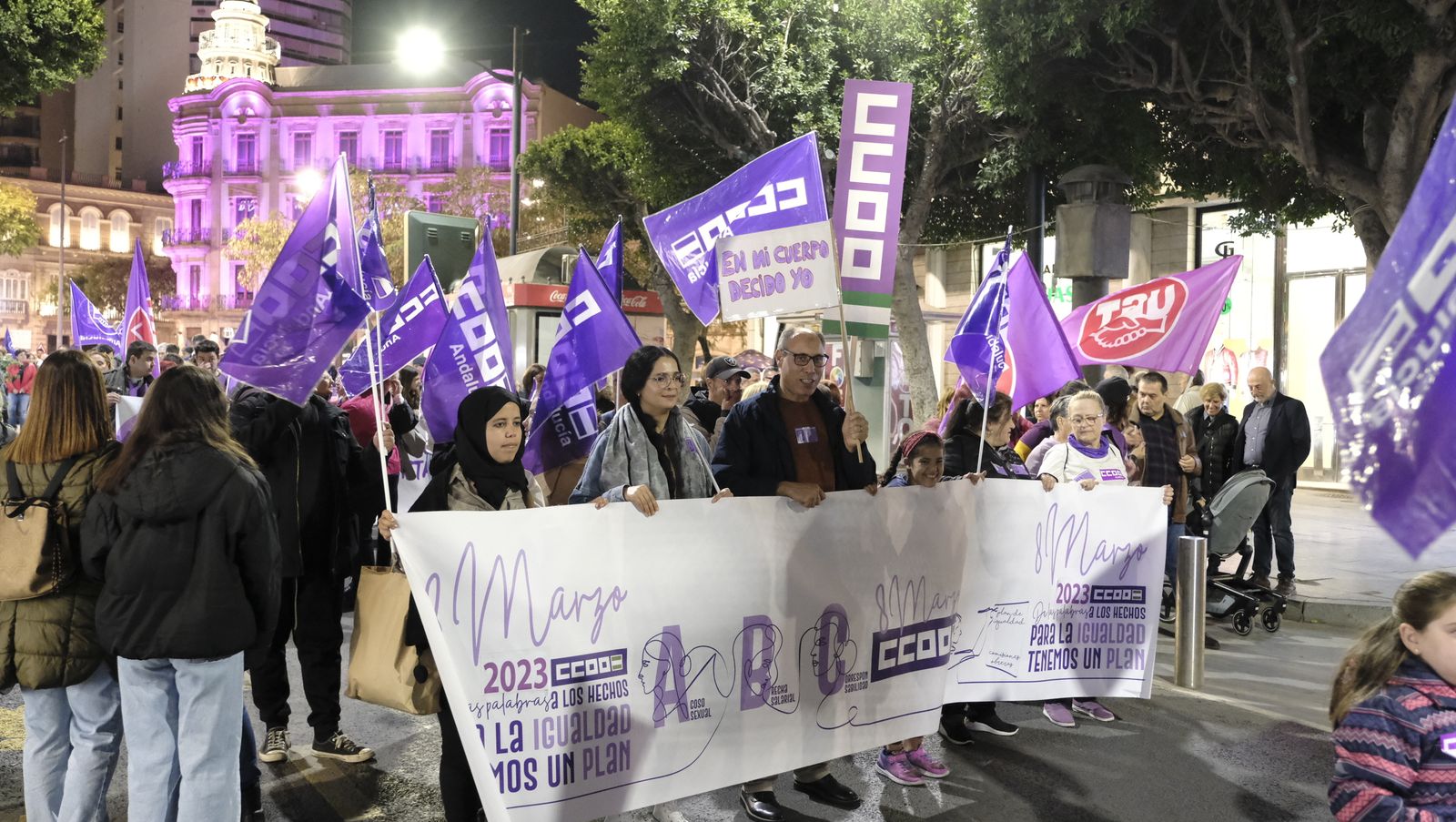 Imágenes de las manifestaciones por el Día de la Mujer en Almería