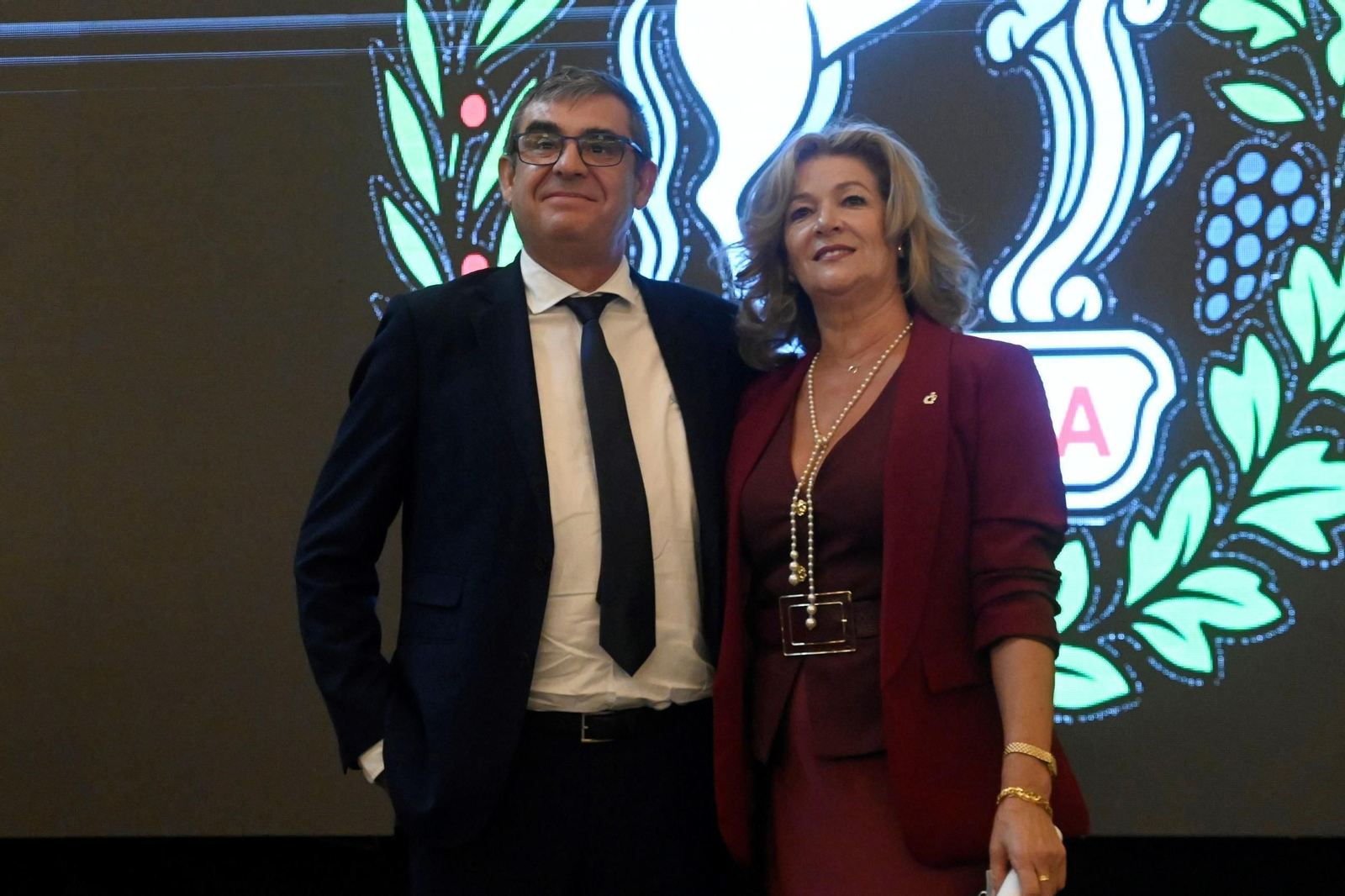 La entrega de los Potros 2025 de las Peñas Cordobesas