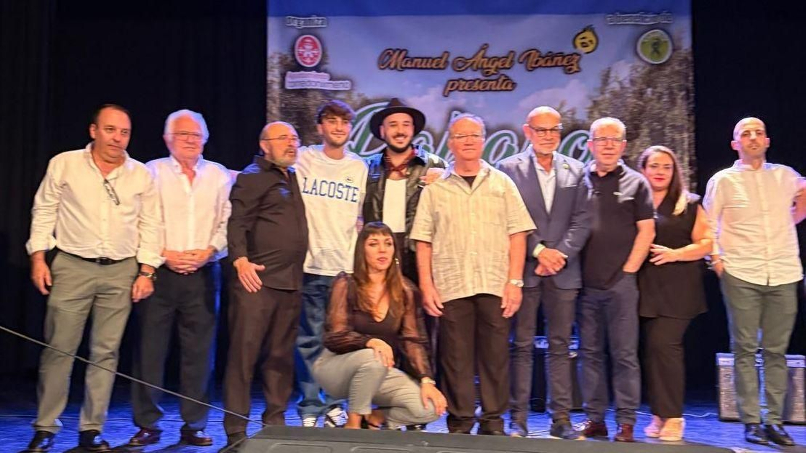 El Teatro Alcalde Miguel Anguita de Torredonjimeno acogió este evento solidario.