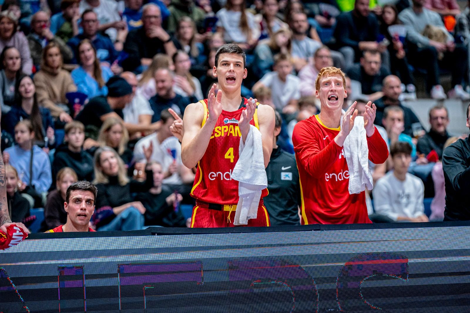 Milagro de España en la locura de Eslovaquia con buena participación de los cajistas