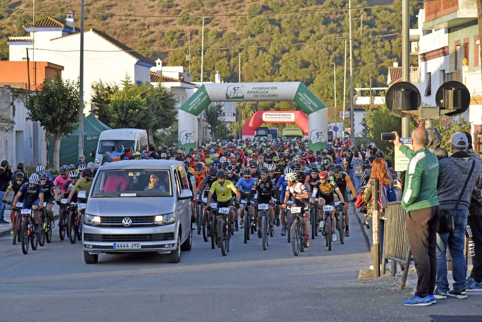 Salida de la carrera de Sierra del Arca.