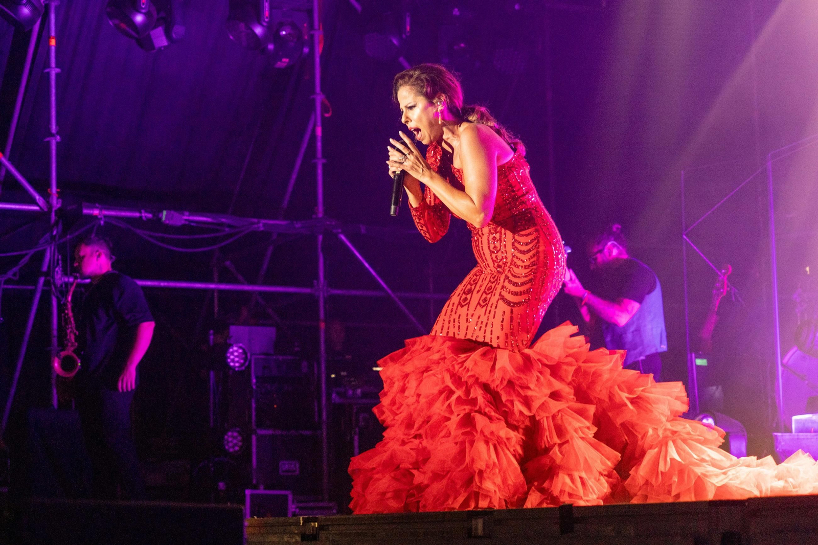 Colombinas 2025: Imágenes del concierto de Pastora Soler en las Fiestas Colombinas