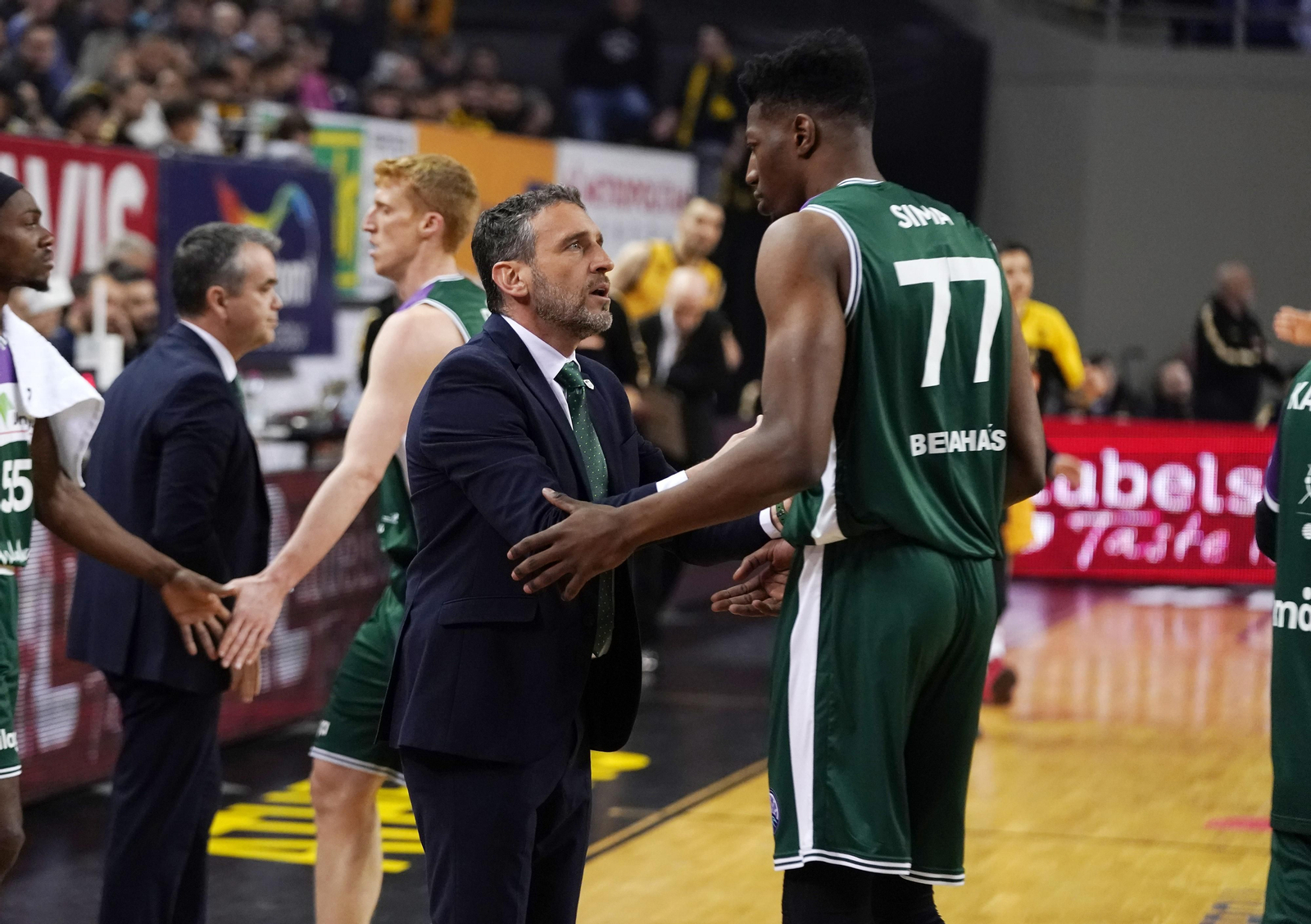 El AEK - Unicaja de la BCL, en fotos