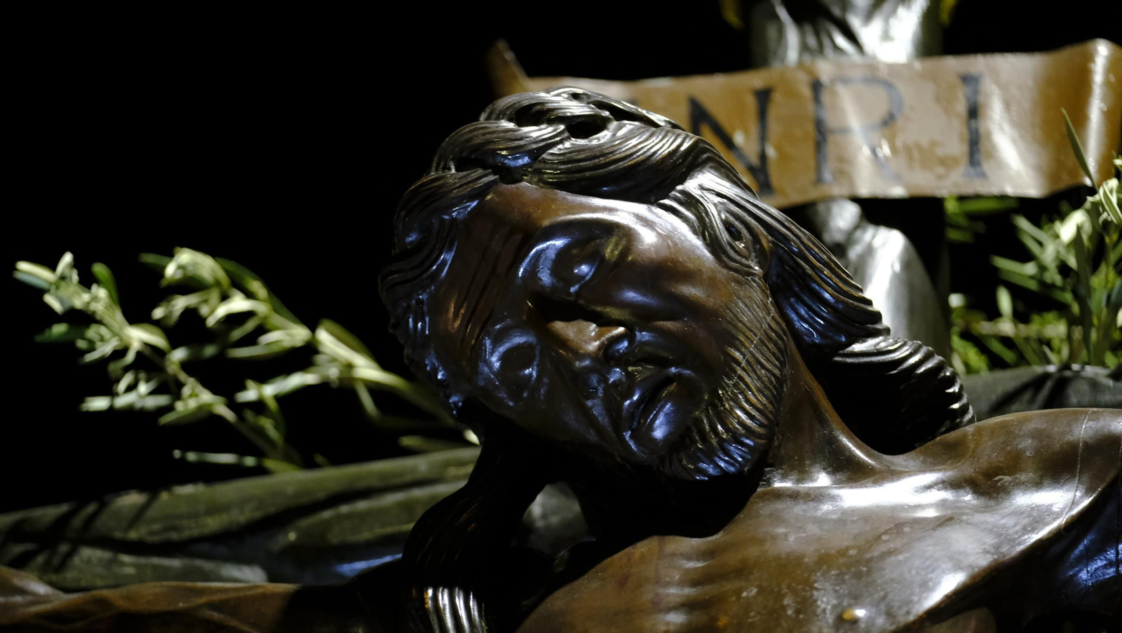 Vía Crucis del Cristo de la Escucha en la Semana Santa de Almería 2025