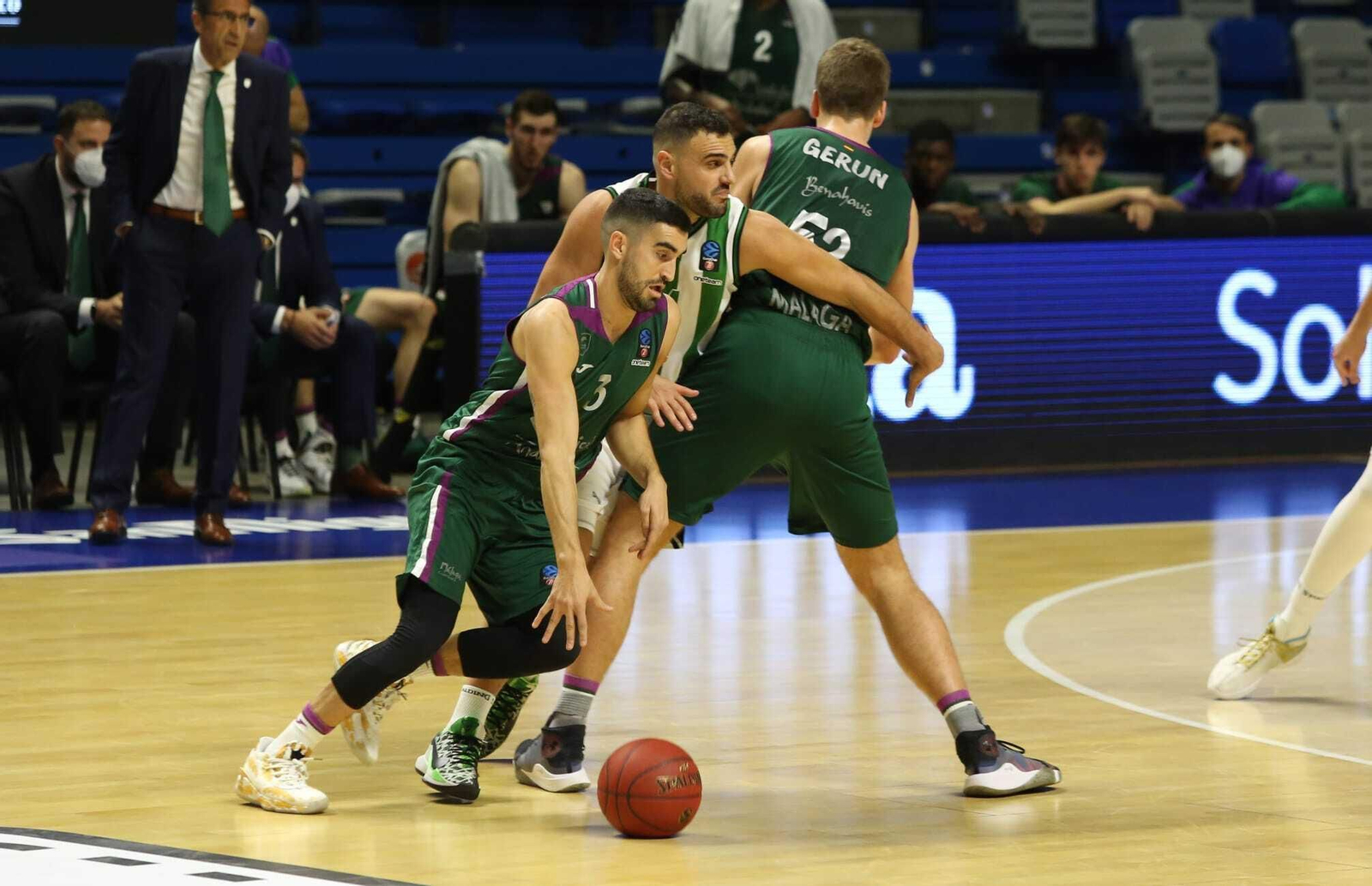 Las fotos del Unicaja - Joventut del Top 16 de Eurocup