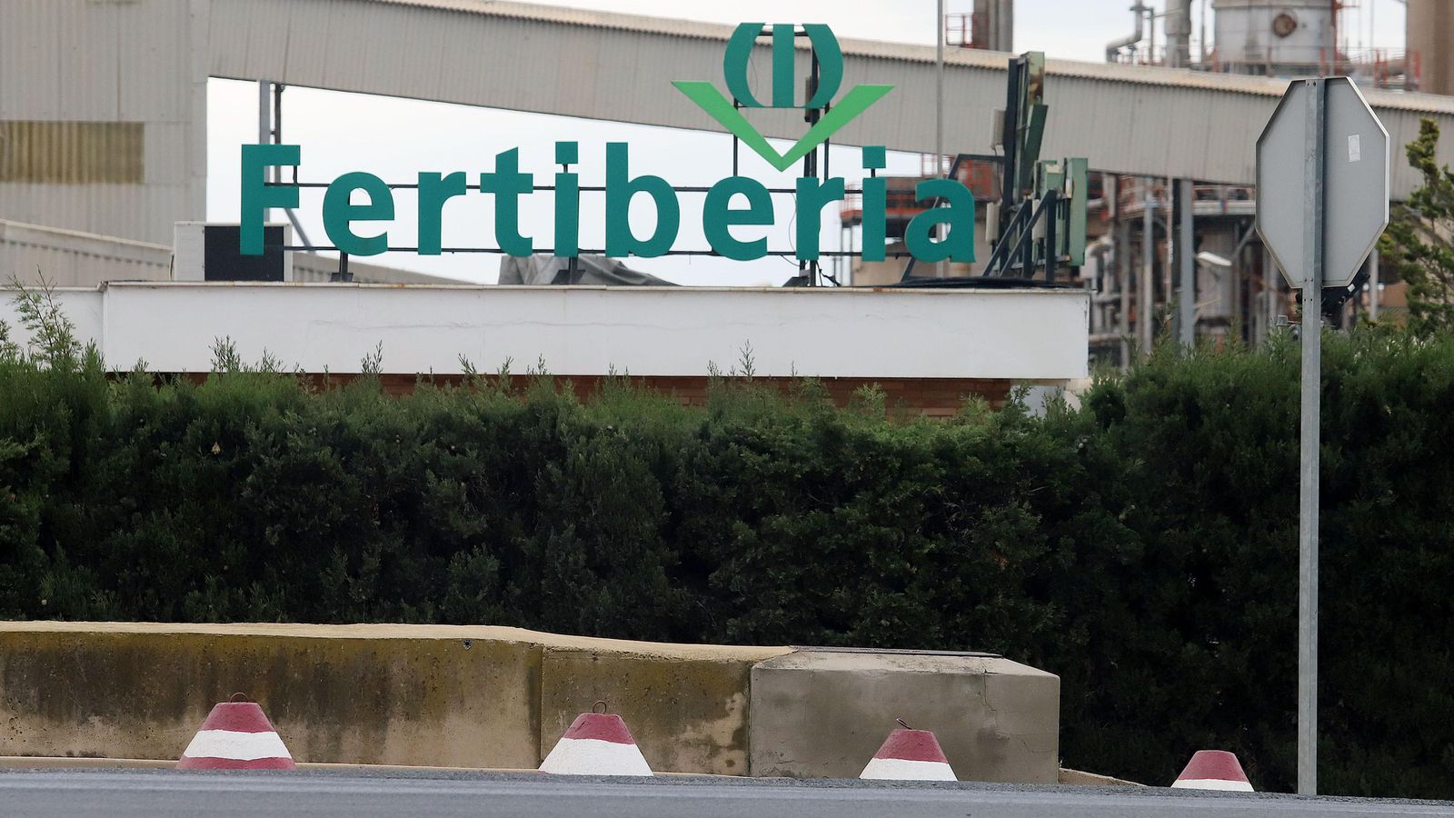 Instalaciones de Fertiberia en Palos de la Frontera.