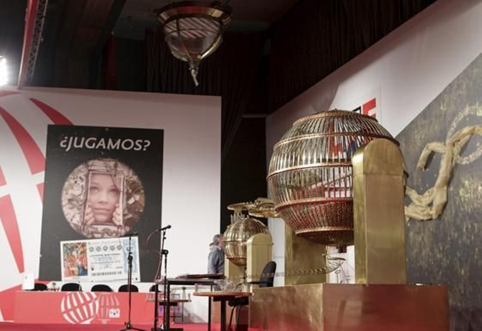 La celebración del sorteo.  Foto: EFE