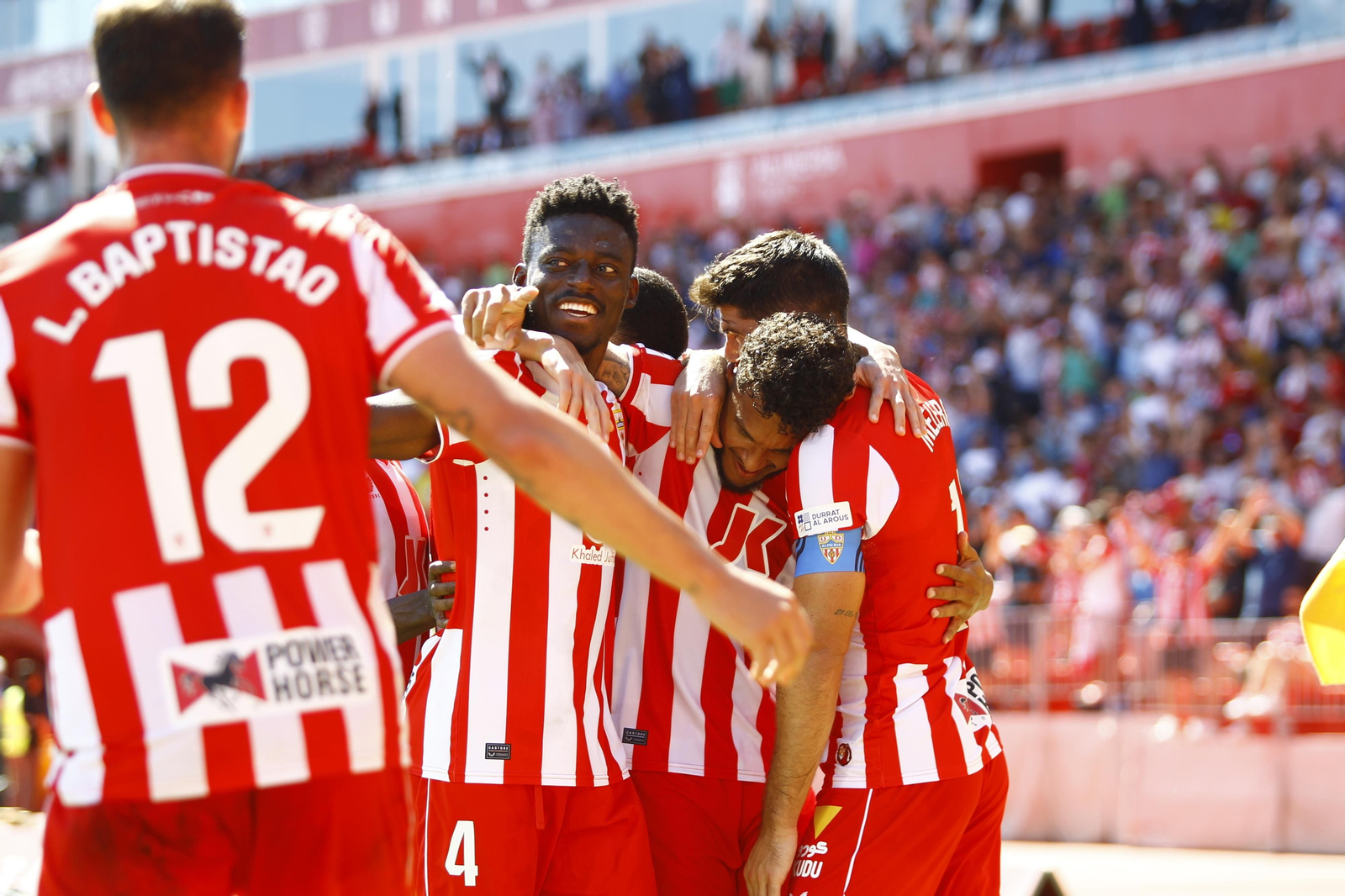 Imágenes del empate a 3 de la U.D. Almería y el Granada C.F.