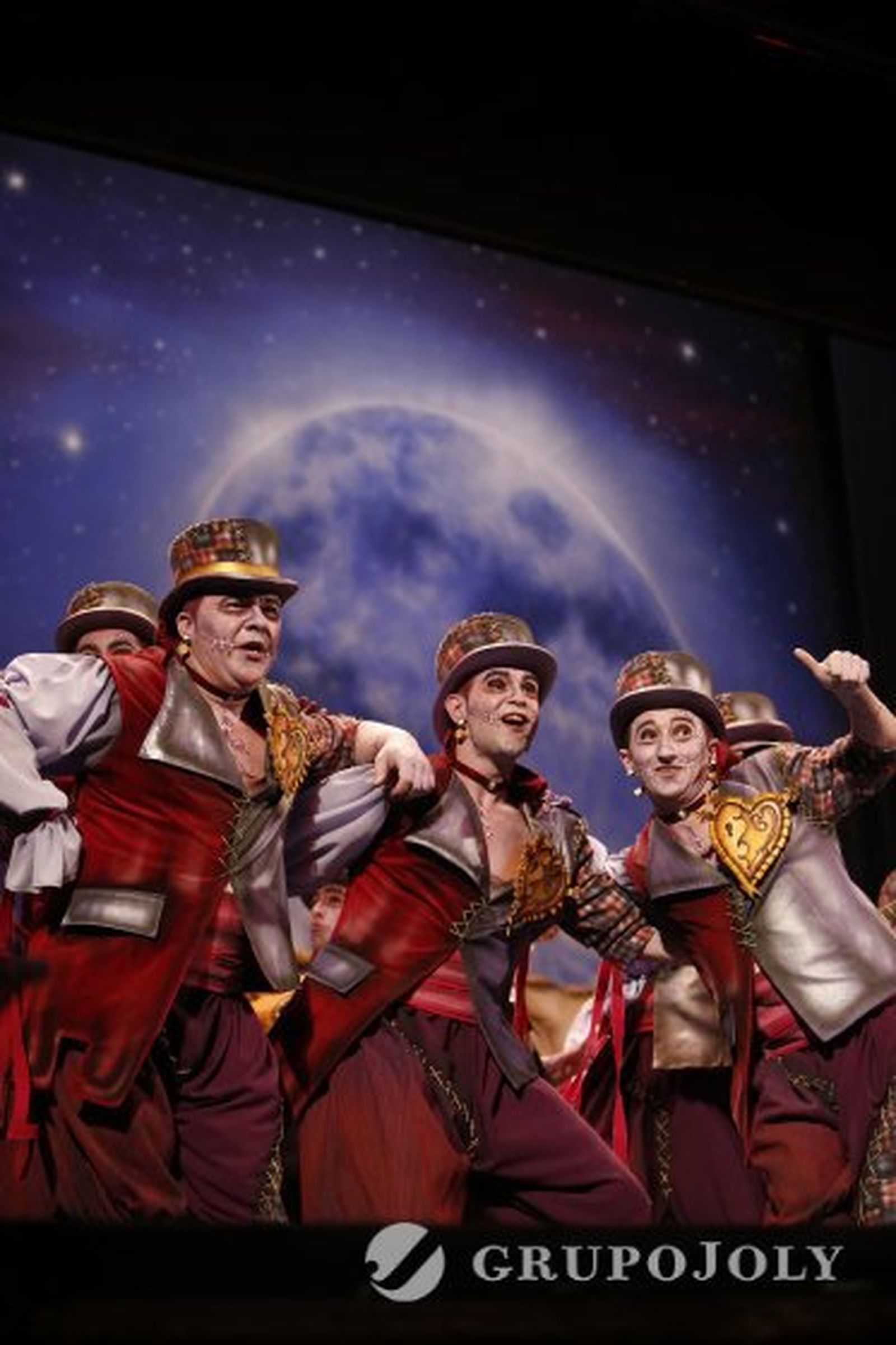 La comparsa perfecta.

Foto: Lourdes de Vicente · Fito Carreto