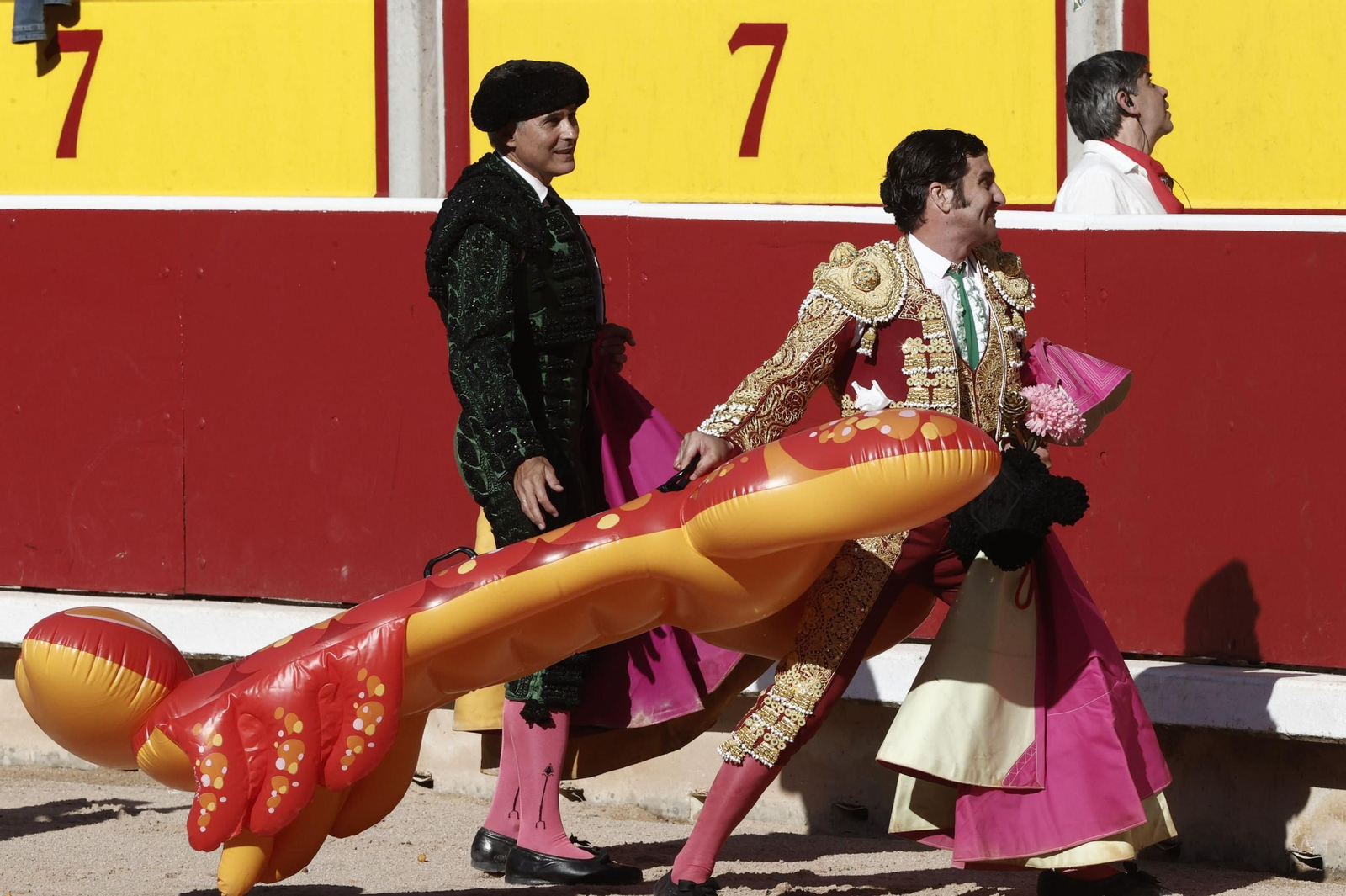 Las imágenes de la Puerta Grande en Pamplona